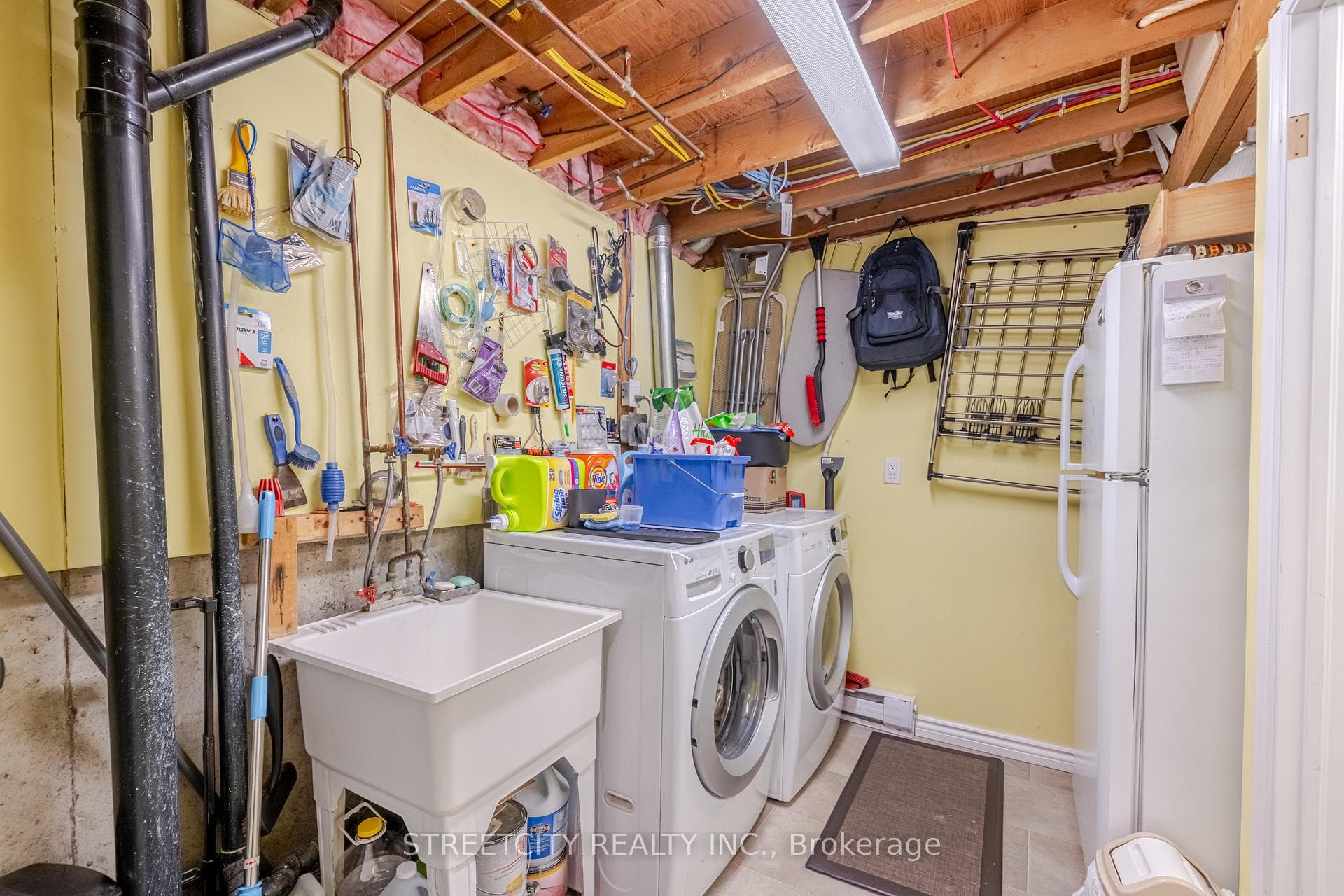 1330 Jalna Boulevard Unit 126 photo 30