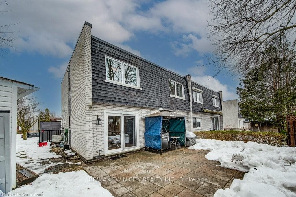 141 Charles Best Place photo 34