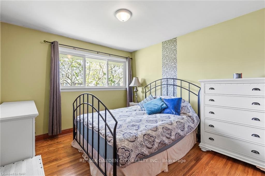 6727 Russell Street photo 18
