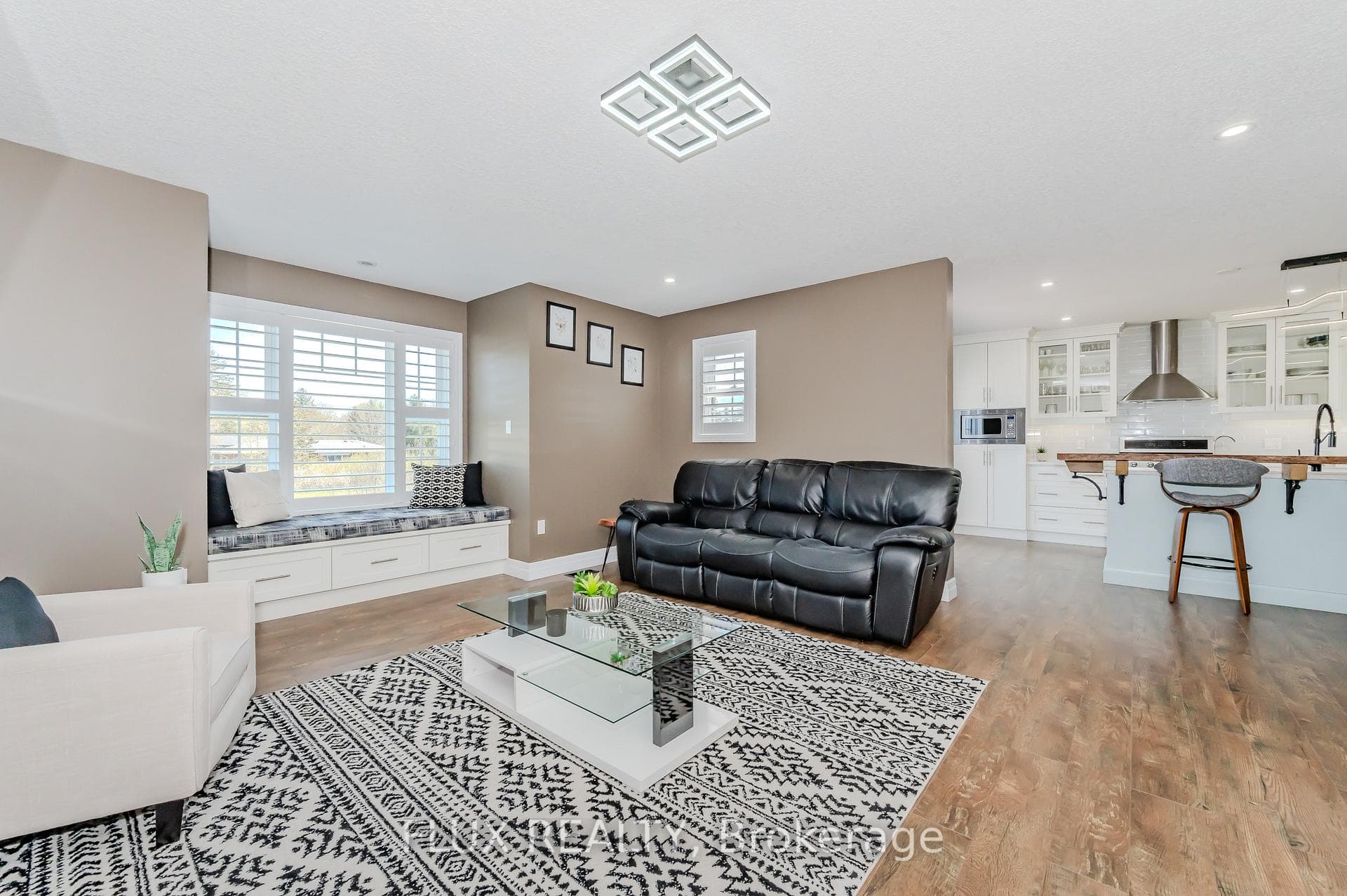 57 Halliday Drive photo 20
