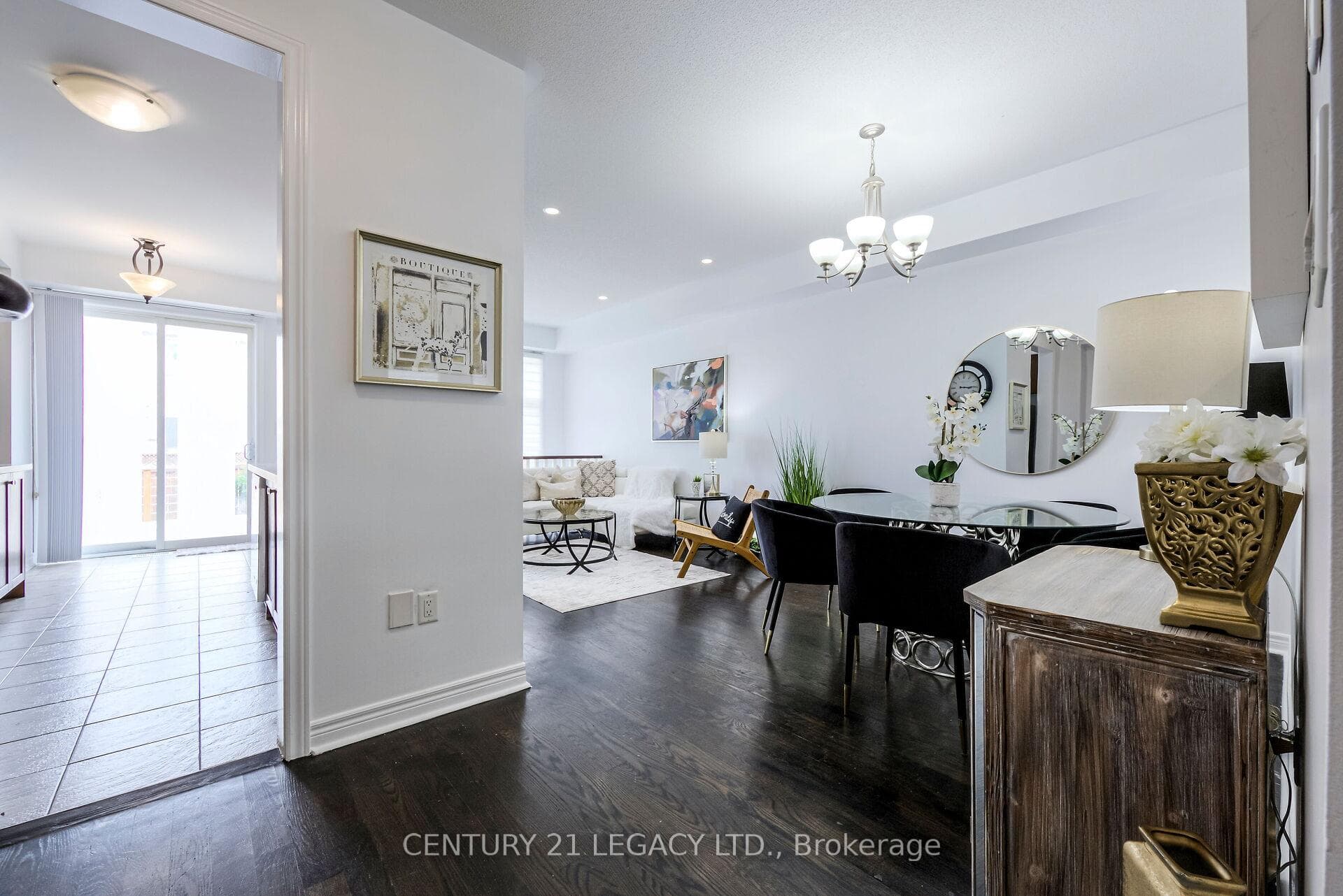 38 Losino Street photo 6