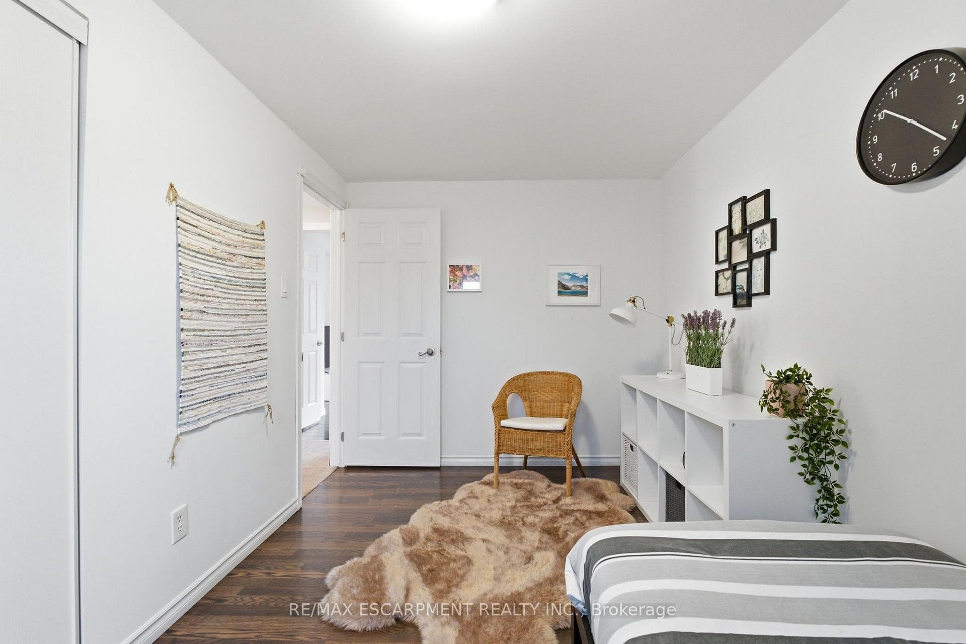 2367 Montgomery Drive photo 22