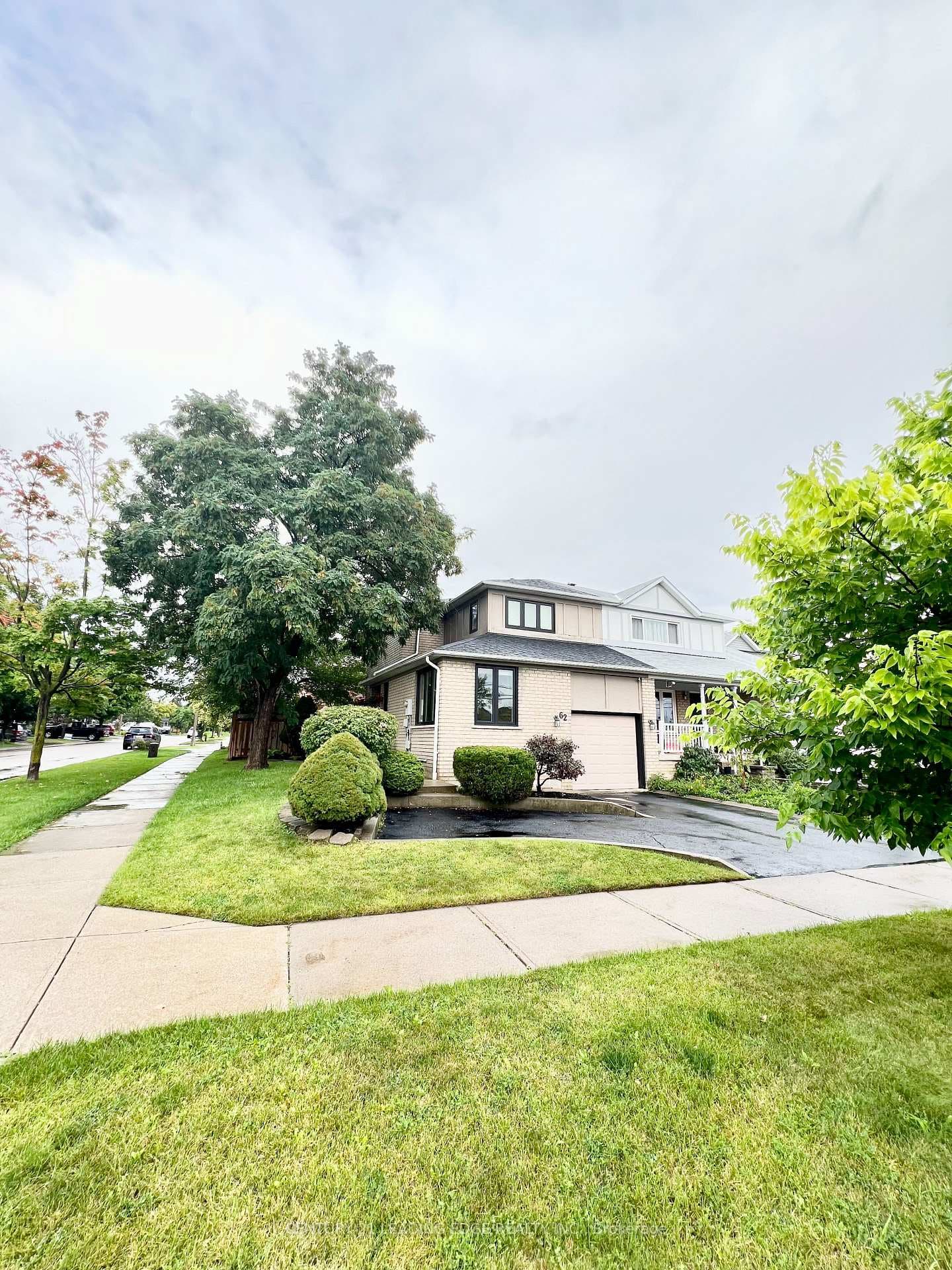 62 Islay Crescent photo 2