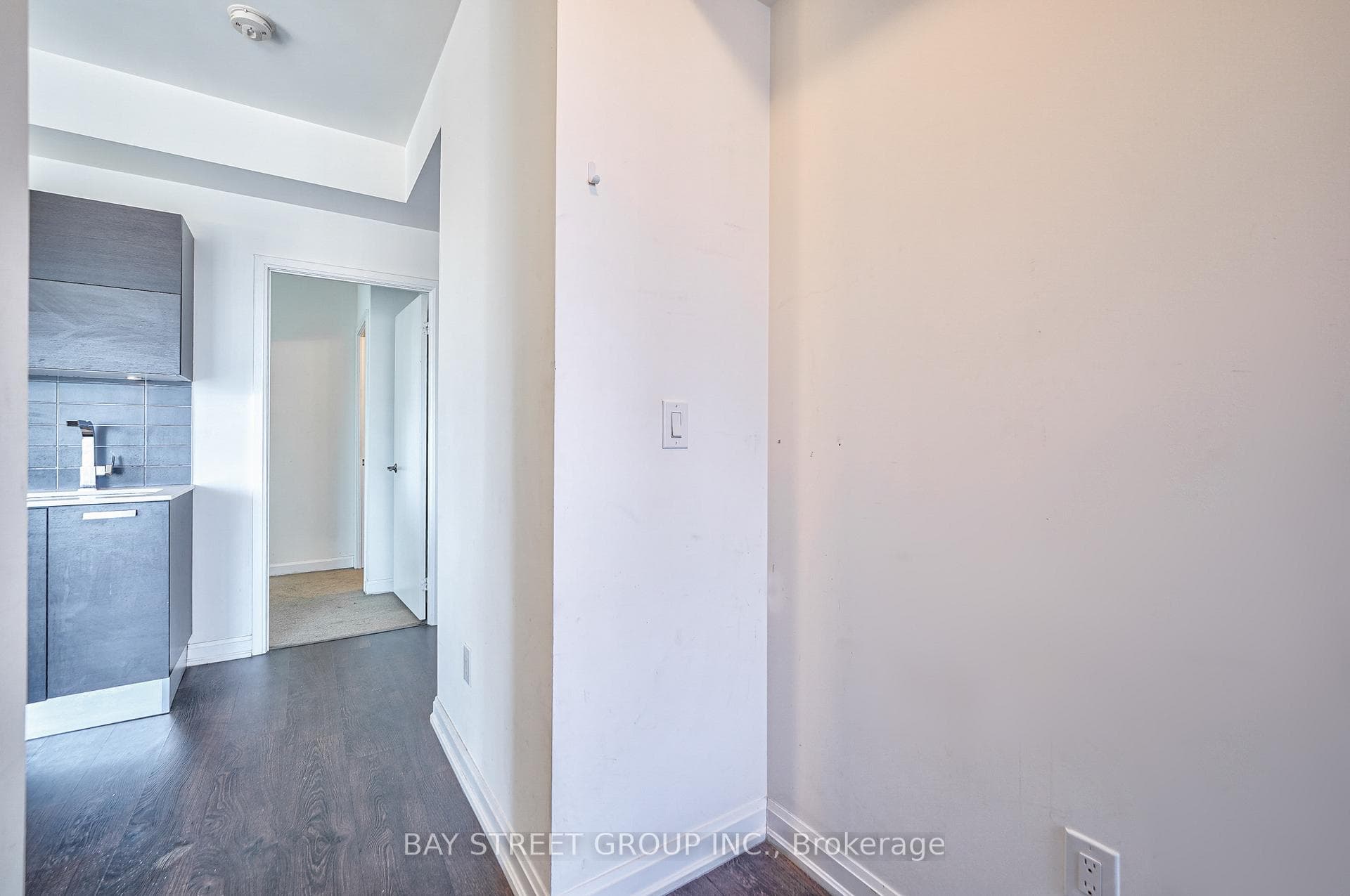 11 Bogert Avenue Unit 2208 photo 26