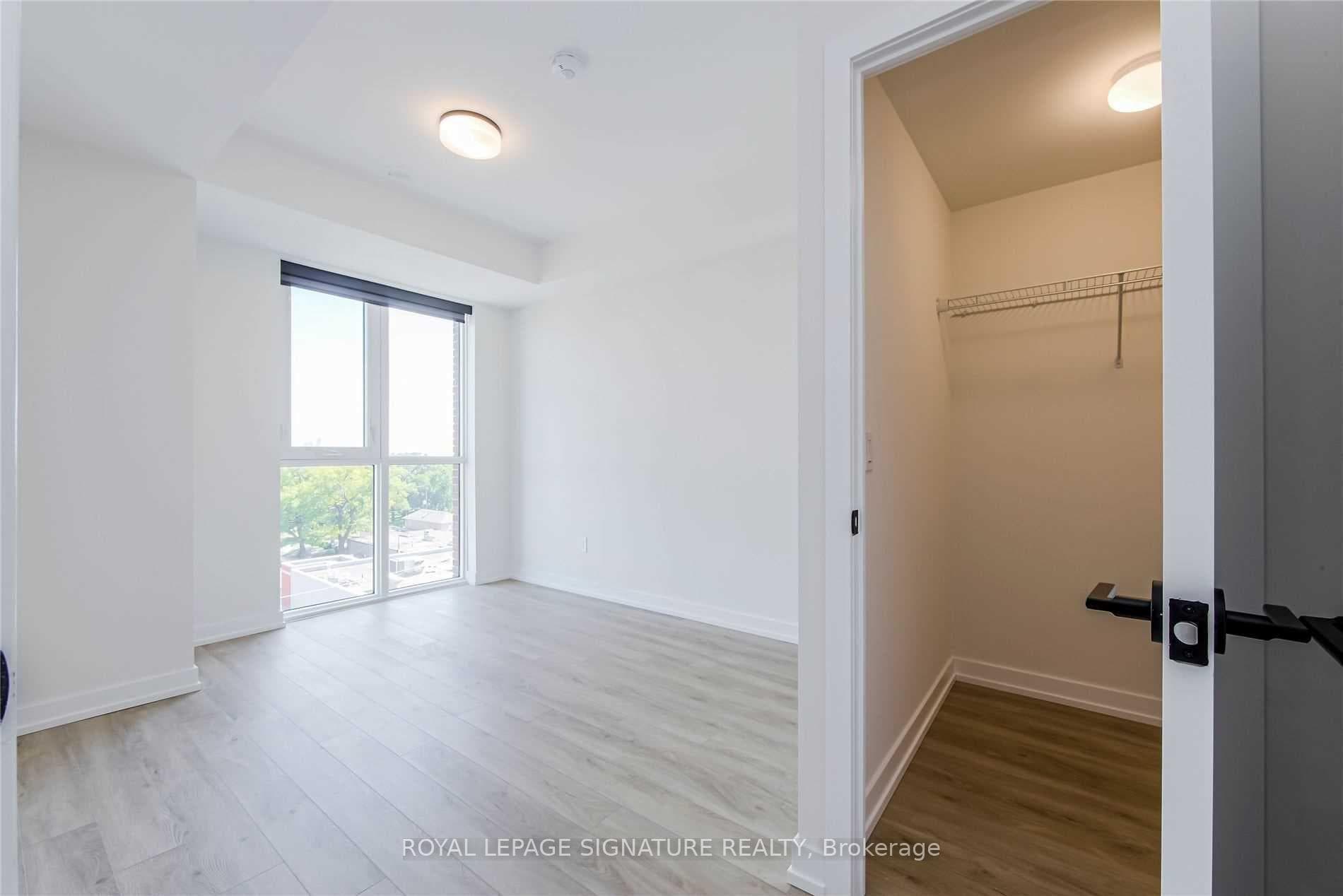 2300 St Clair Avenue Unit 706 photo 9