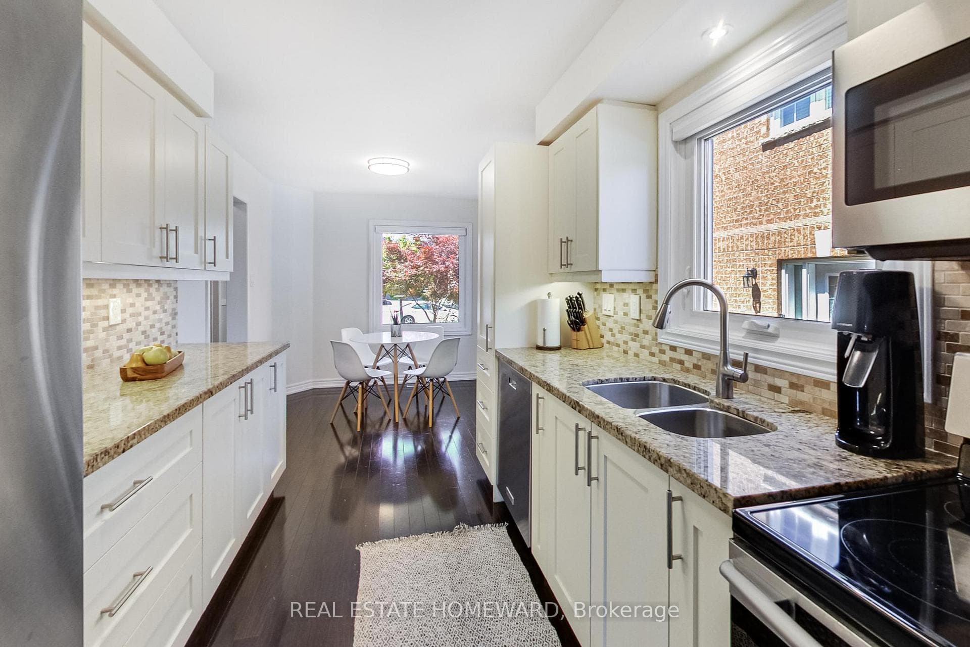 2241 Dale Ridge Drive photo 8