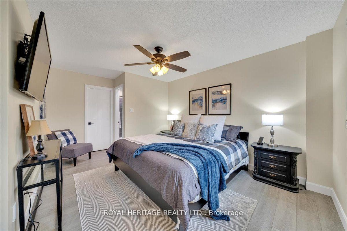 107 Clayton Crescent photo 14