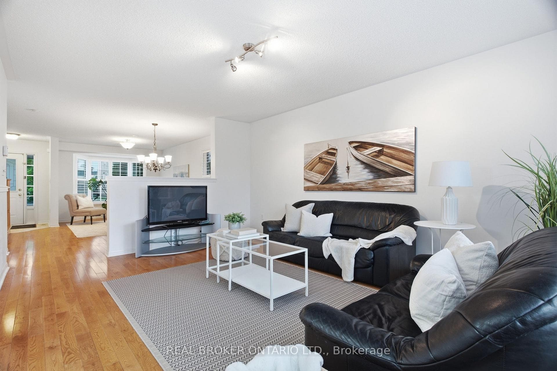 35 Bonavista Drive photo 11