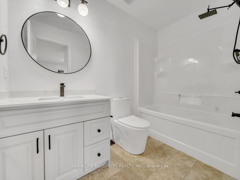 34 Renfrew Street photo 20