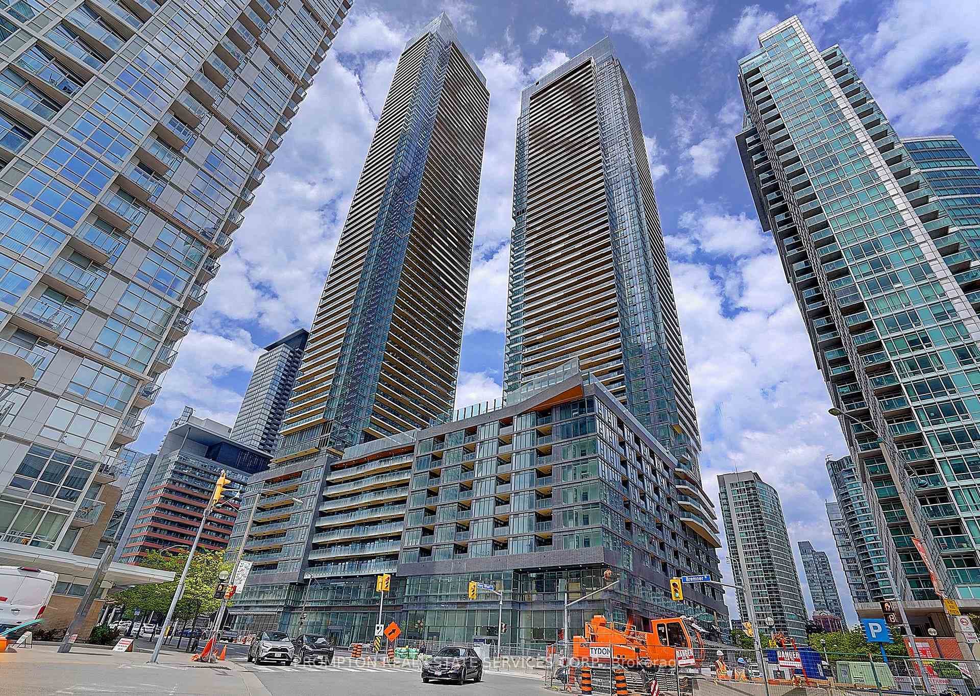 1 Concord Cityplace Way Unit 2909 photo 1