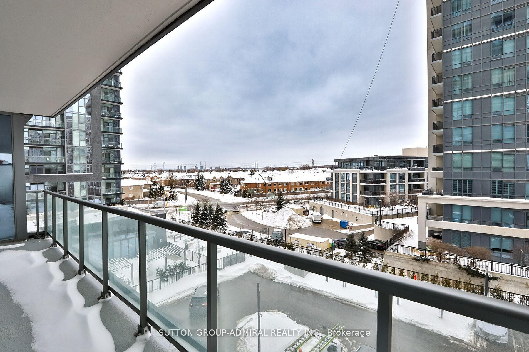 20 Gatineau Drive Unit 412E photo 22