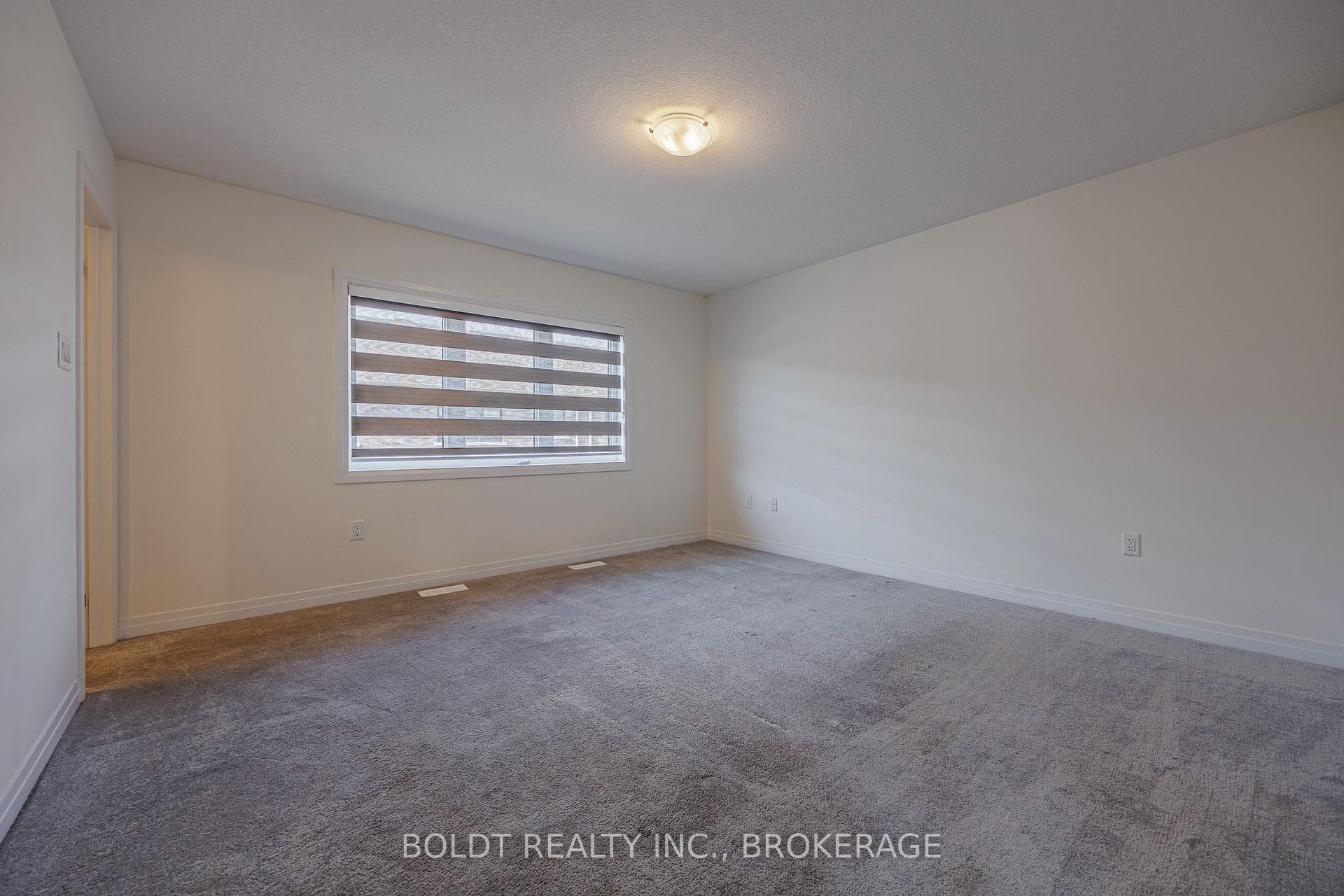122 Brighton Lane photo 20