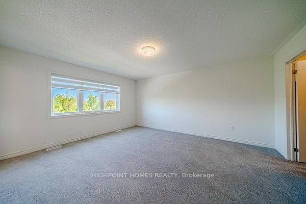 512 Trevor Street photo 25