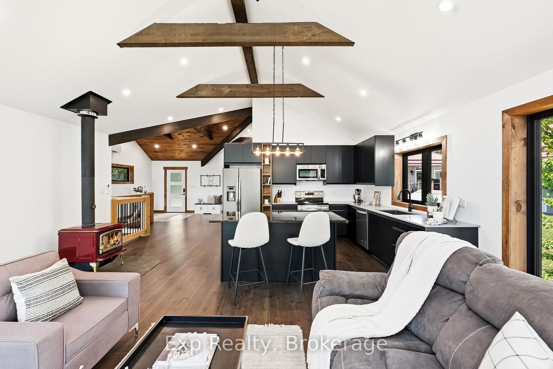 8745 Shearer Pt Road photo 14