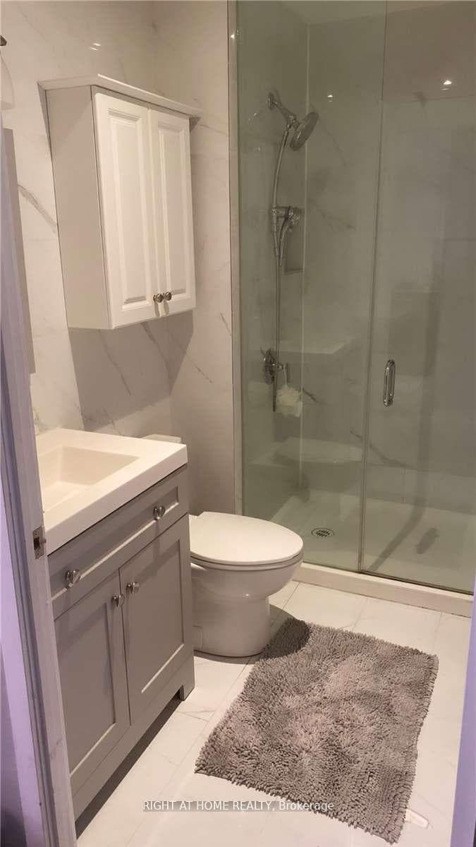 8 Telegram Mews Unit 306 photo 6