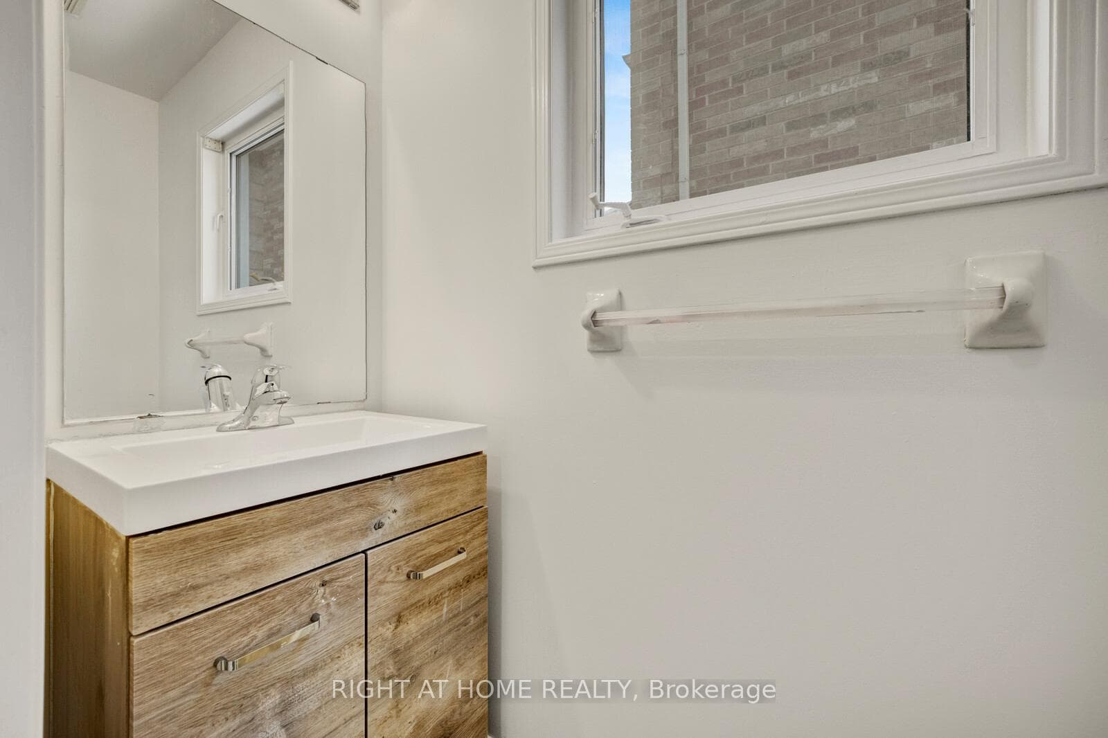 53 Feather Reed Way photo 15