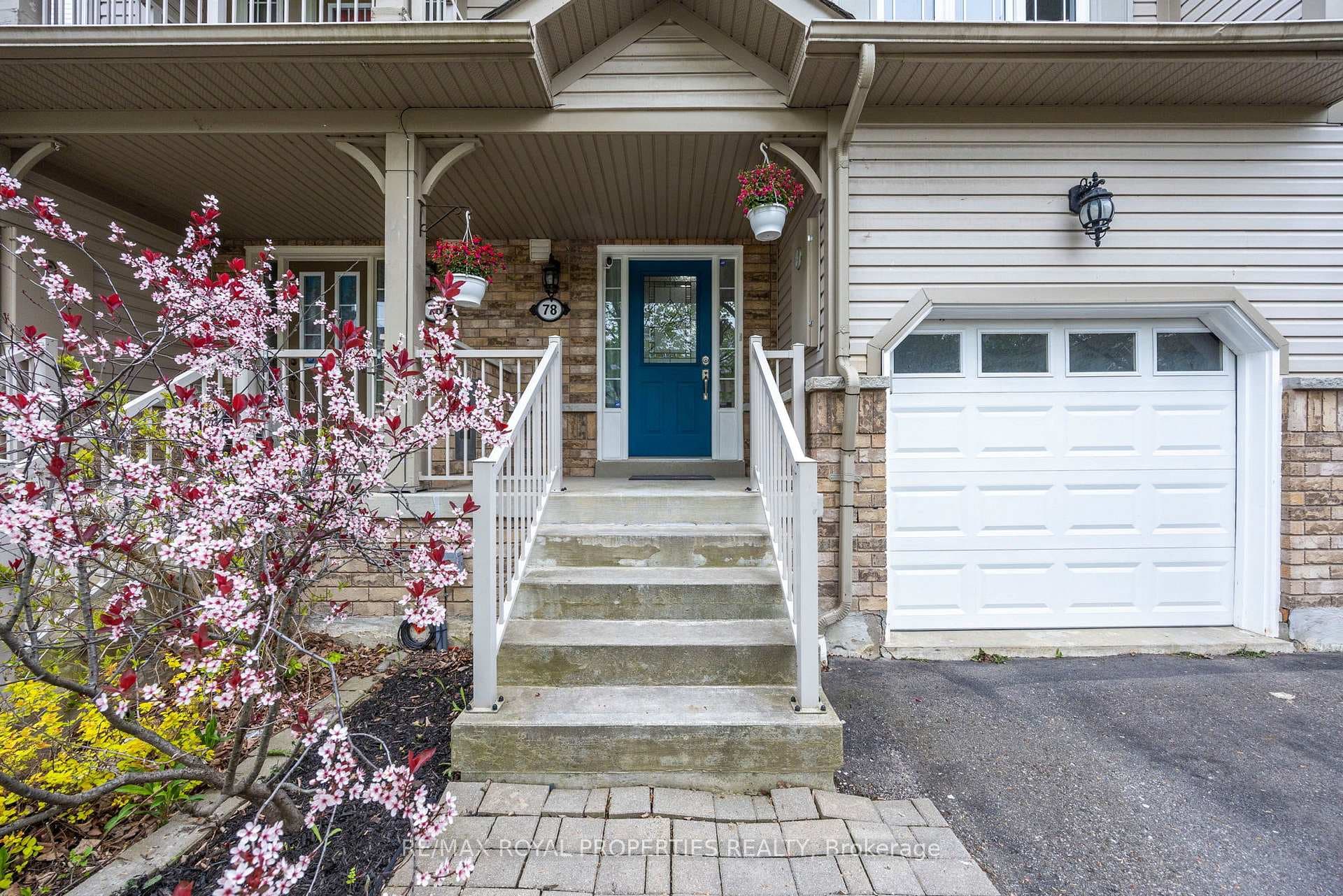 78 Whitefoot Crescent photo 1