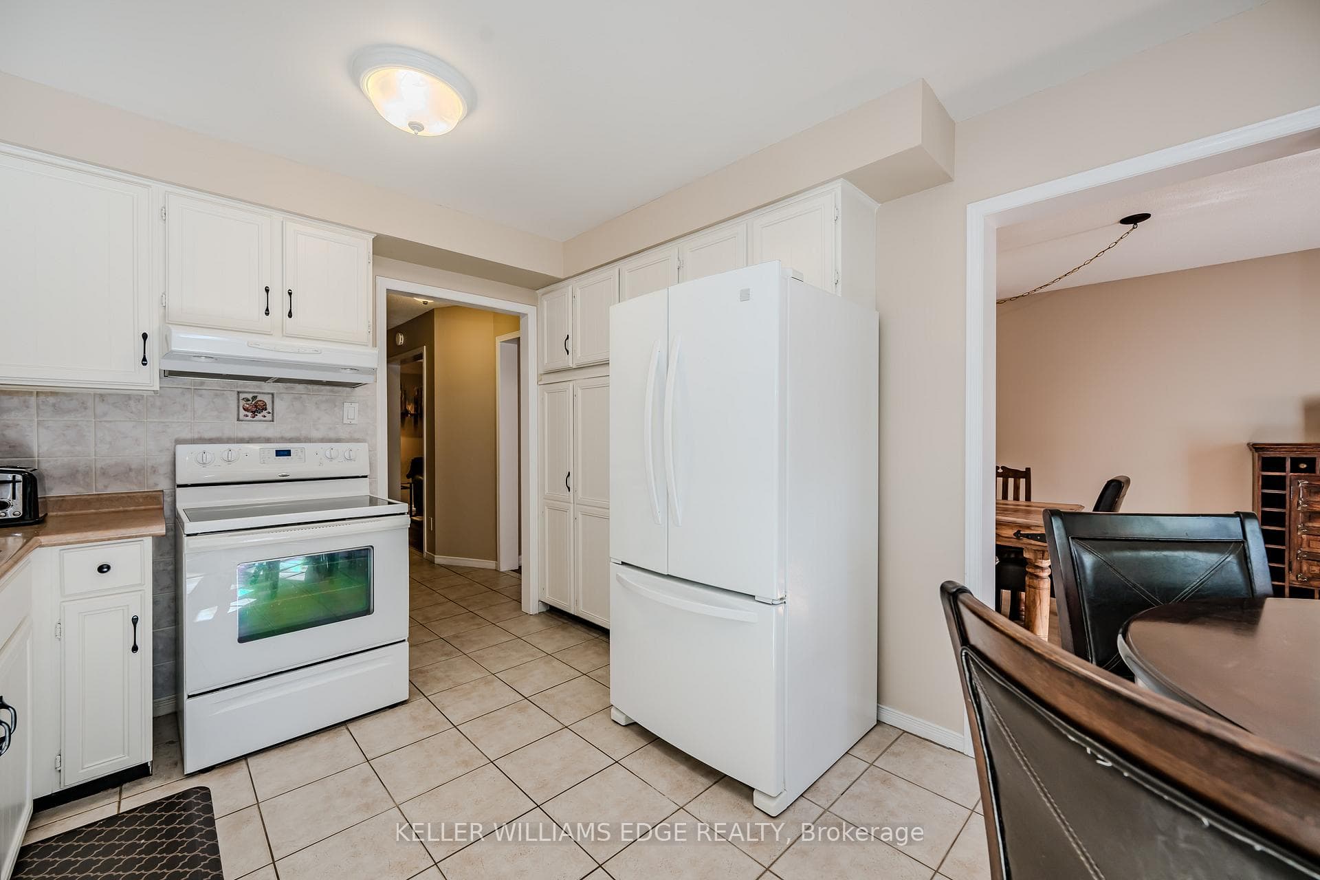 1402 Cedarglen Court photo 10