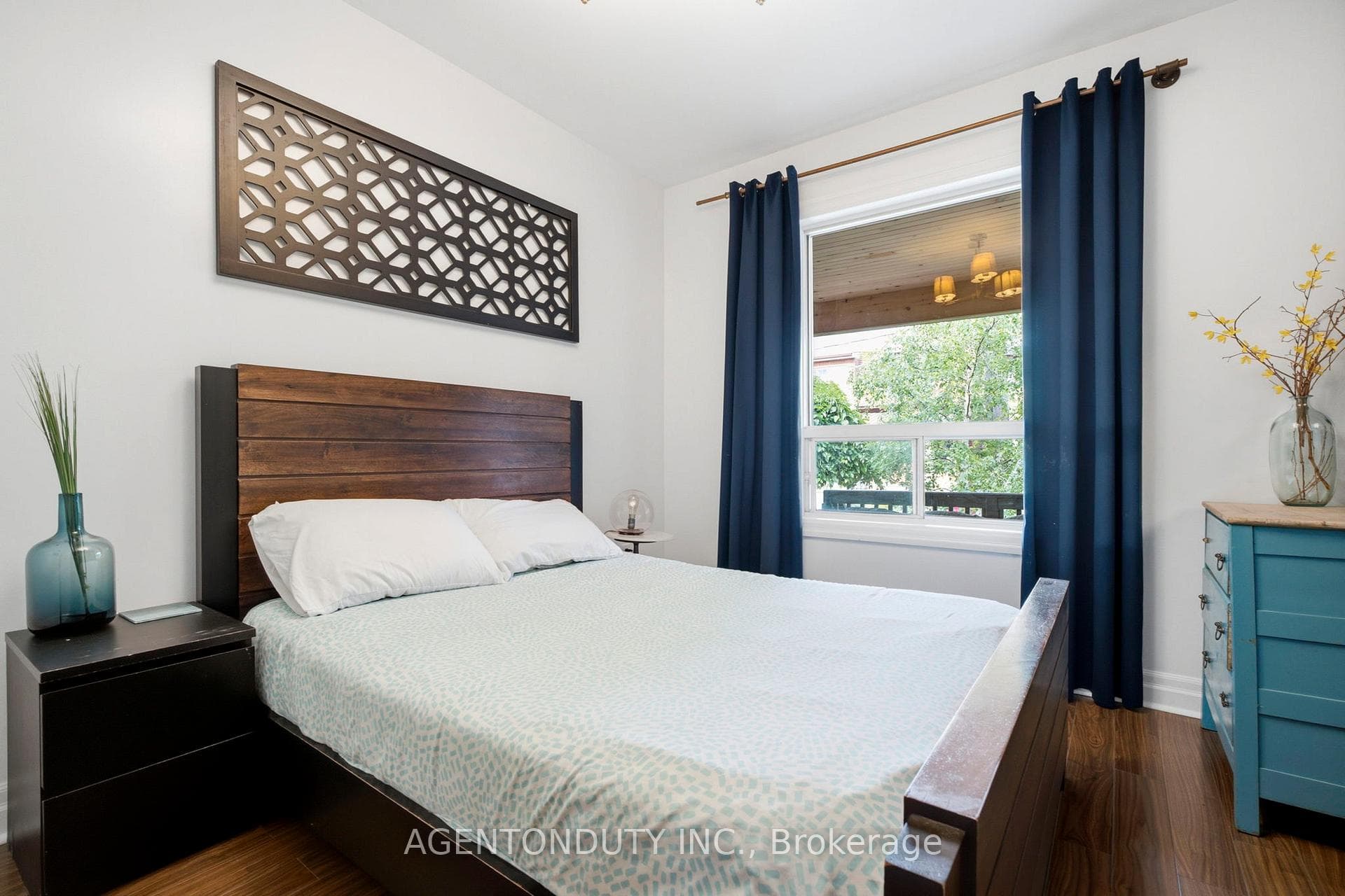Bedroom - Main Floor