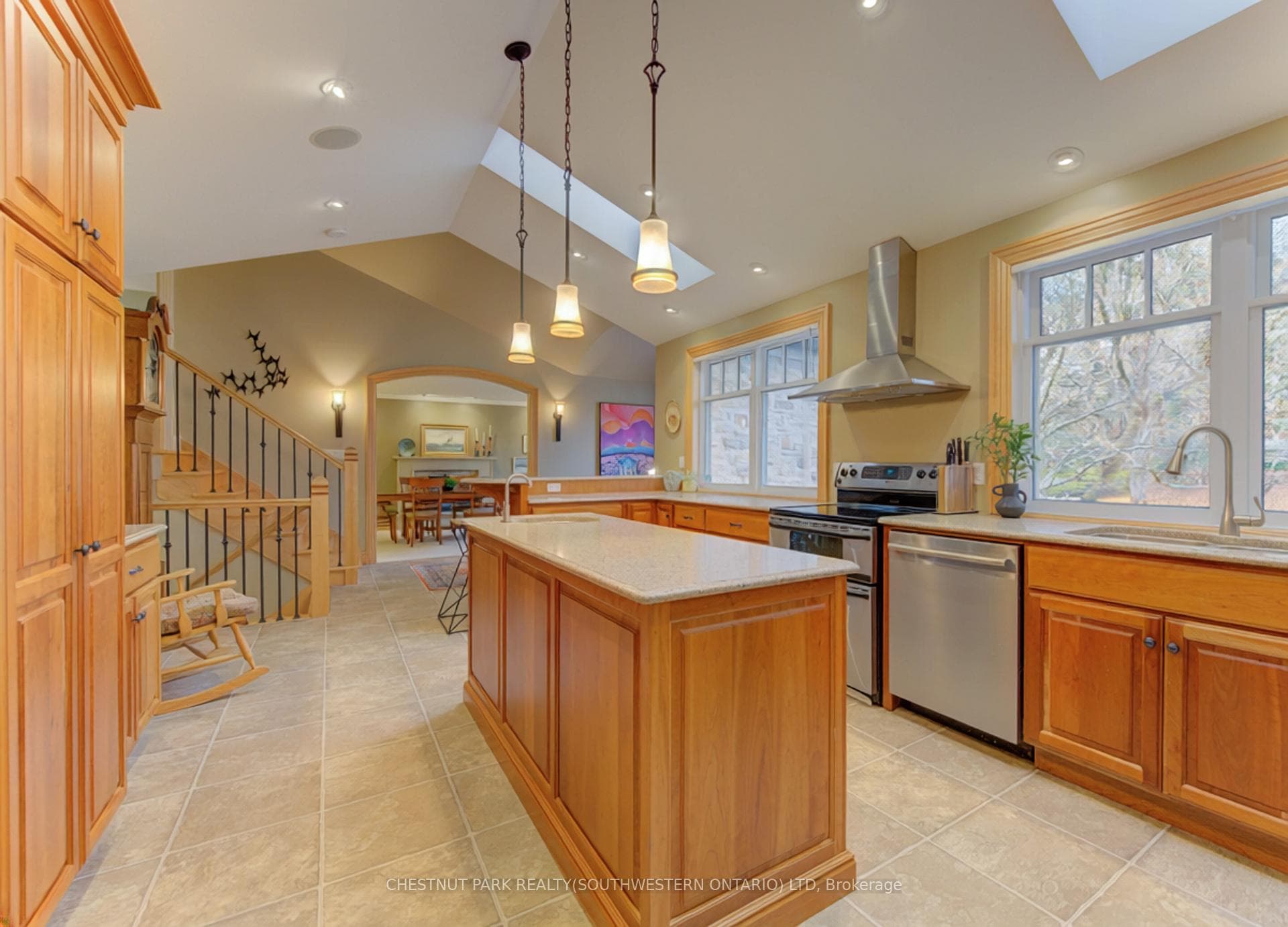 140 Aberdeen Road photo 9