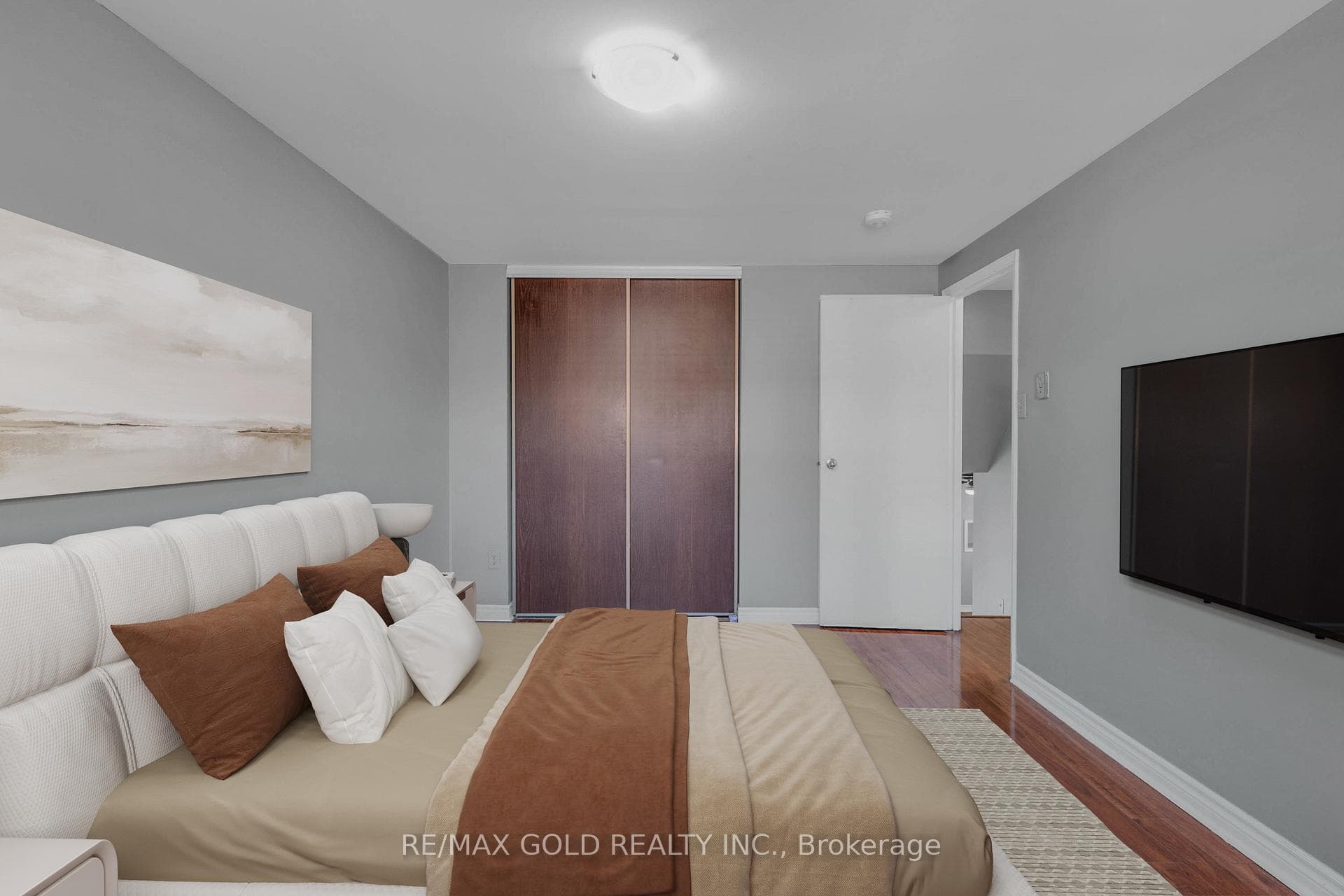 74 Radford Drive photo 25