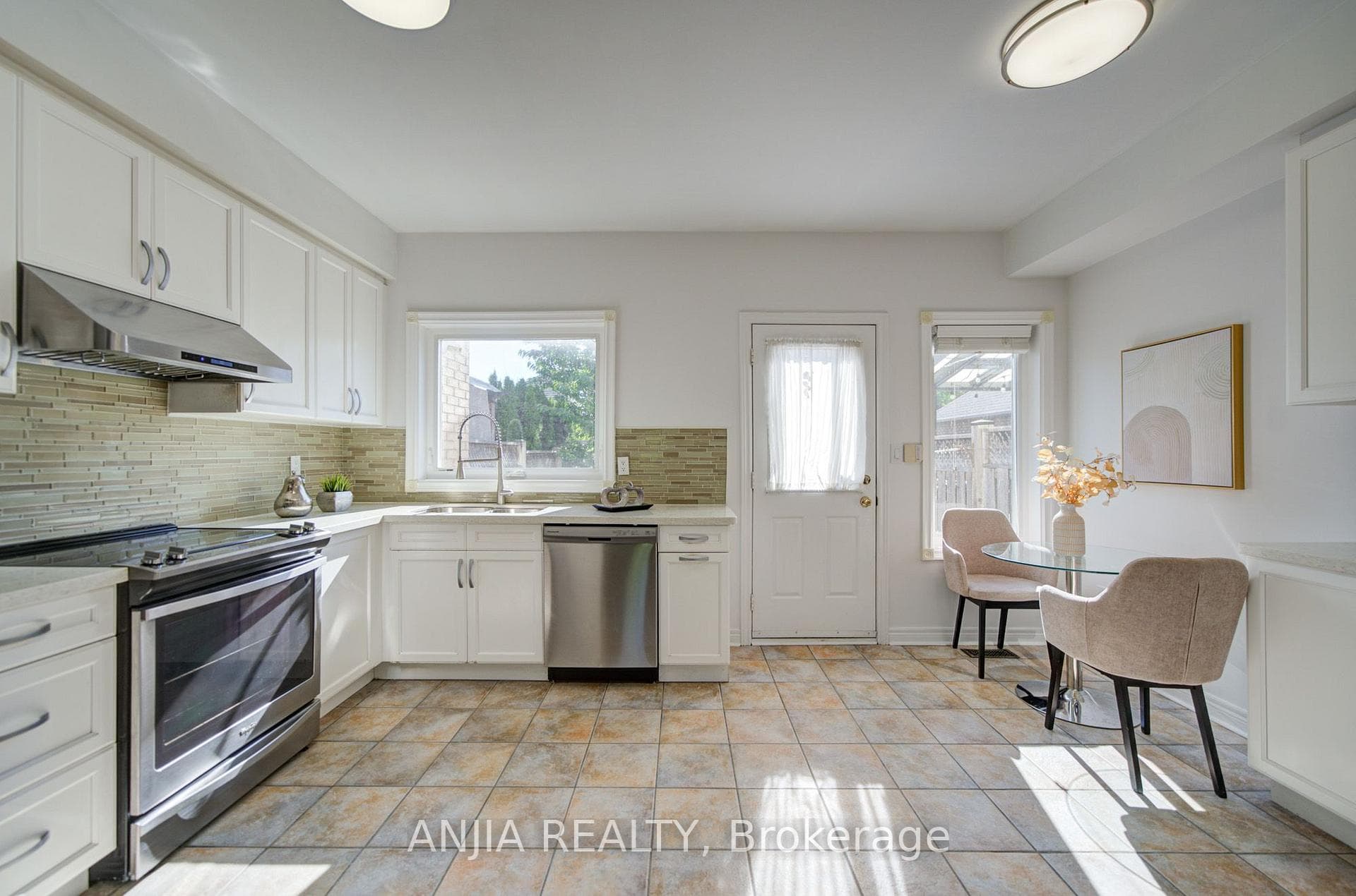 44 Pond Drive photo 19