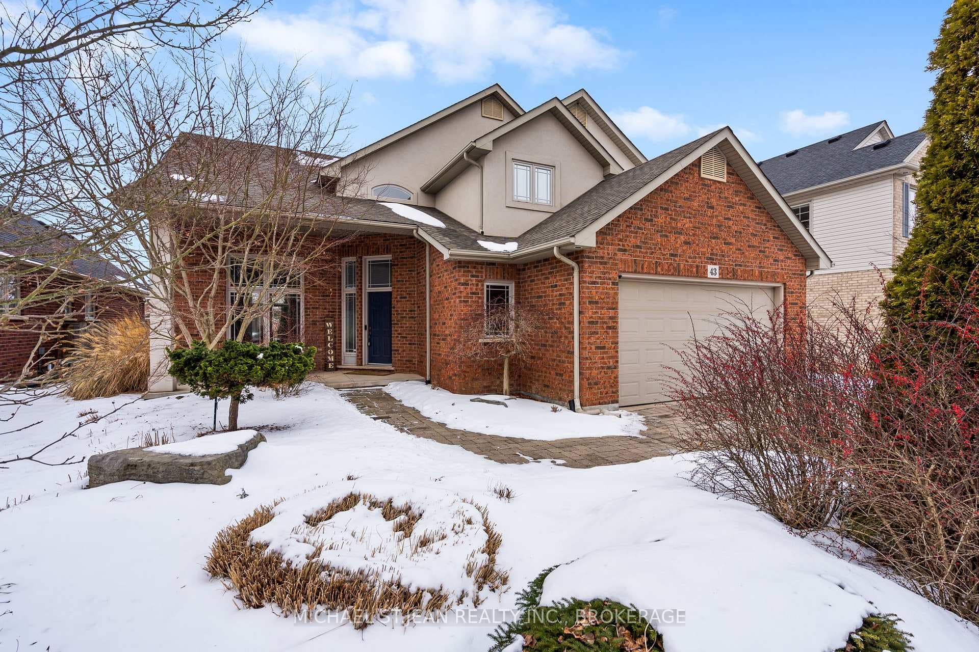 43 Timber Creek Crescent photo 2
