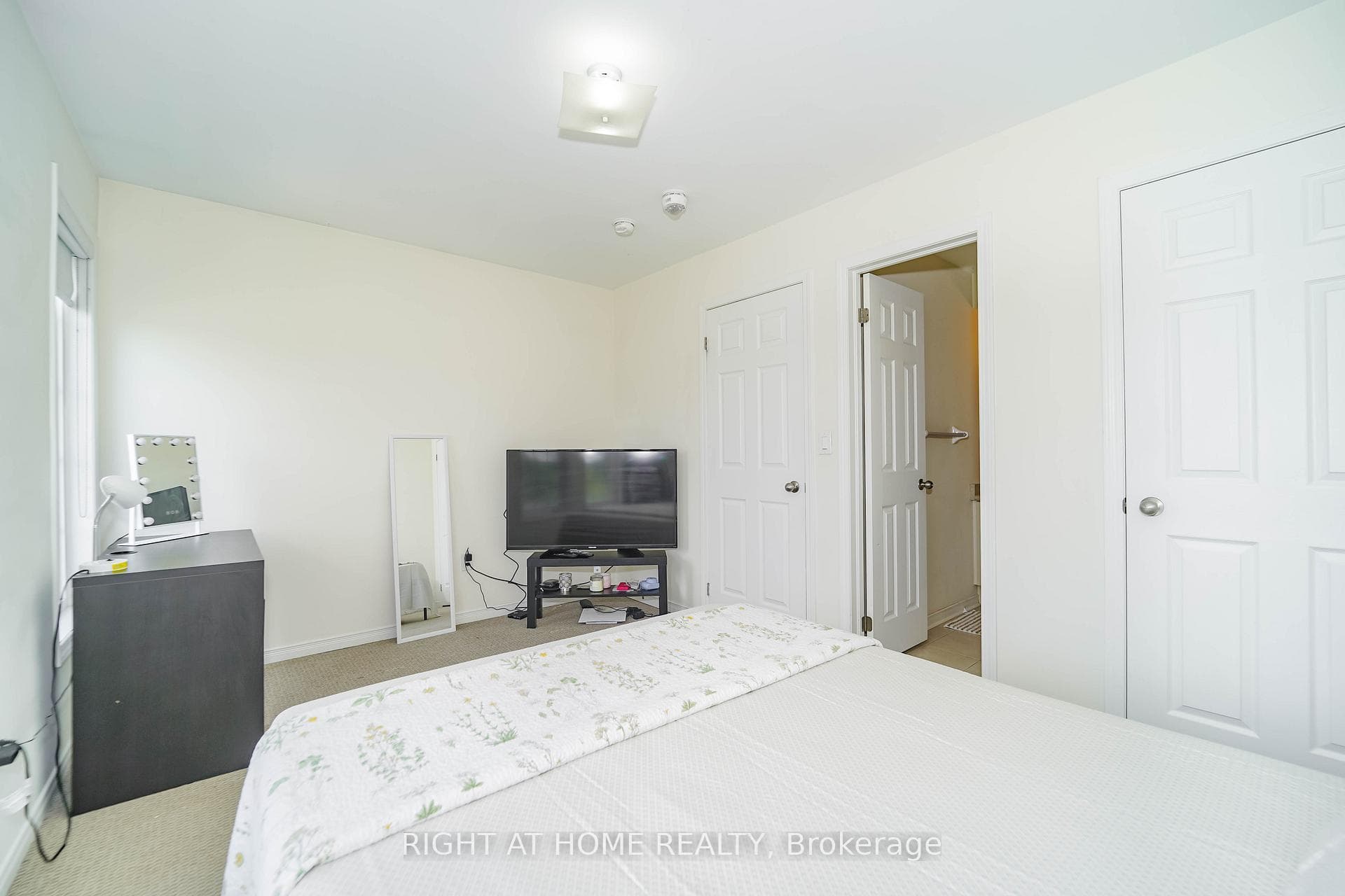 33 Island Road Unit 6 photo 36