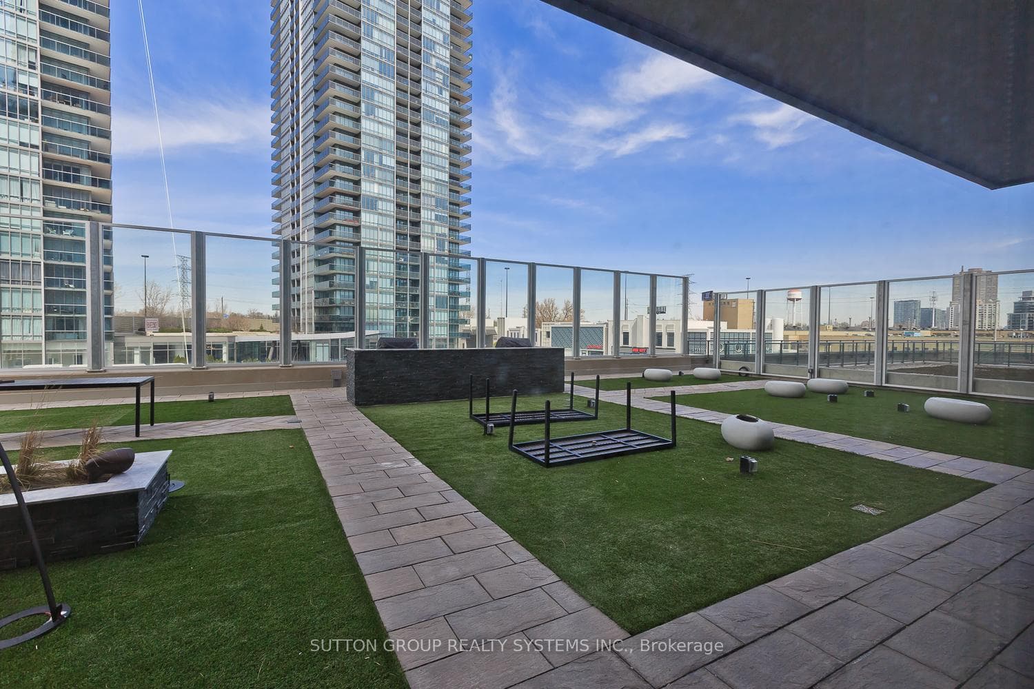 36 Park Lawn Road Unit 1410 photo 34