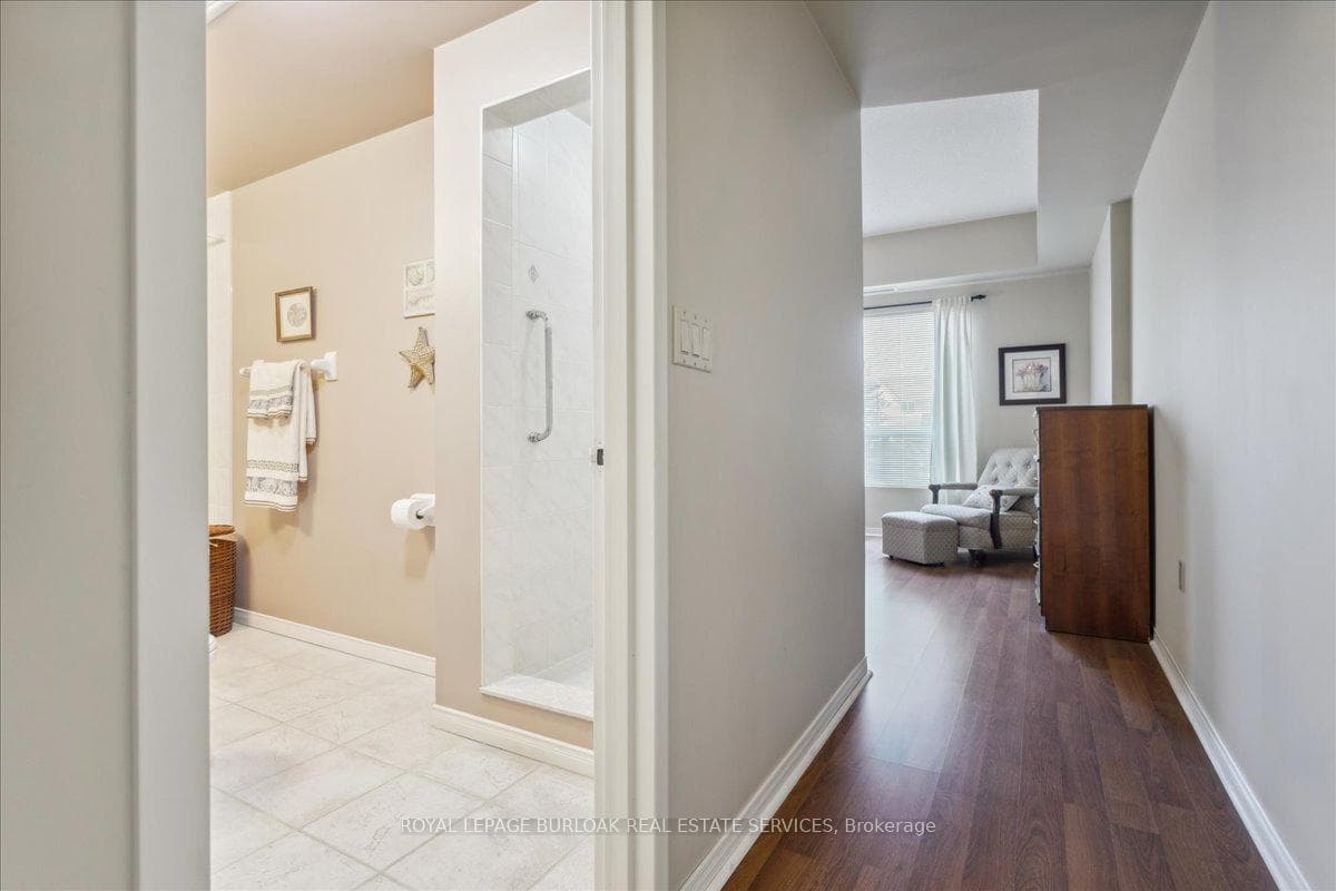 3497 Upper Middle Road Unit 101 photo 16