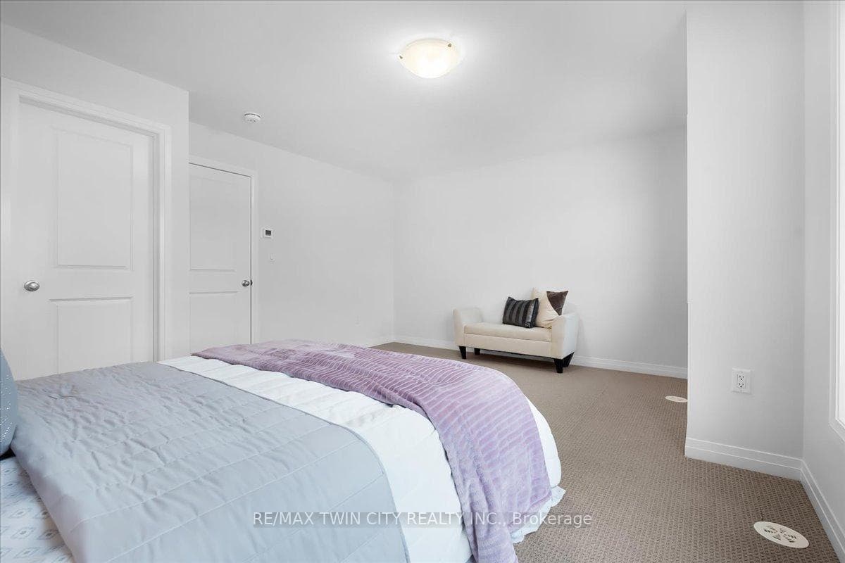 155 Equestrian Way Unit 85 photo 21