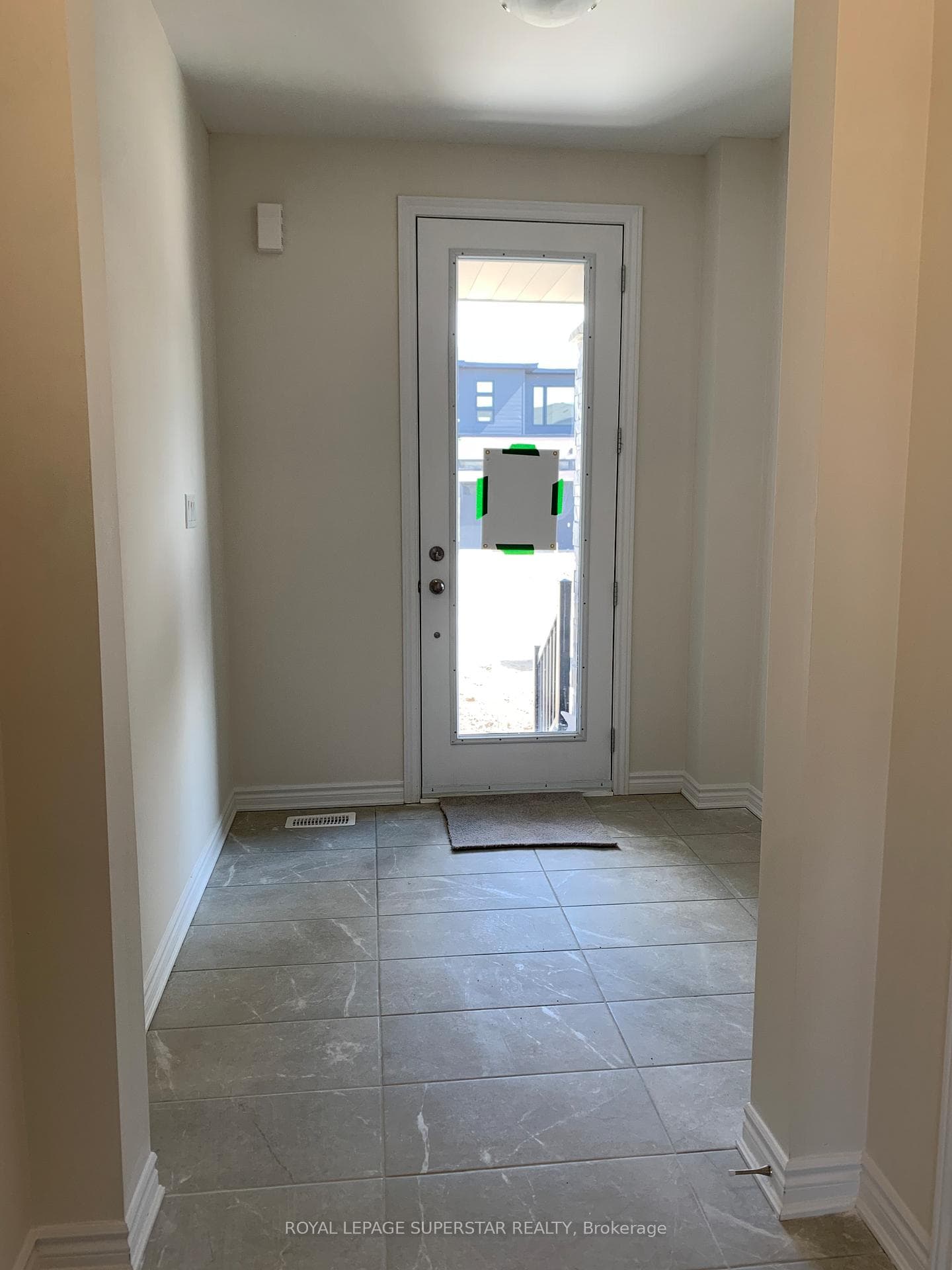 49 Eberhardt Drive photo 3