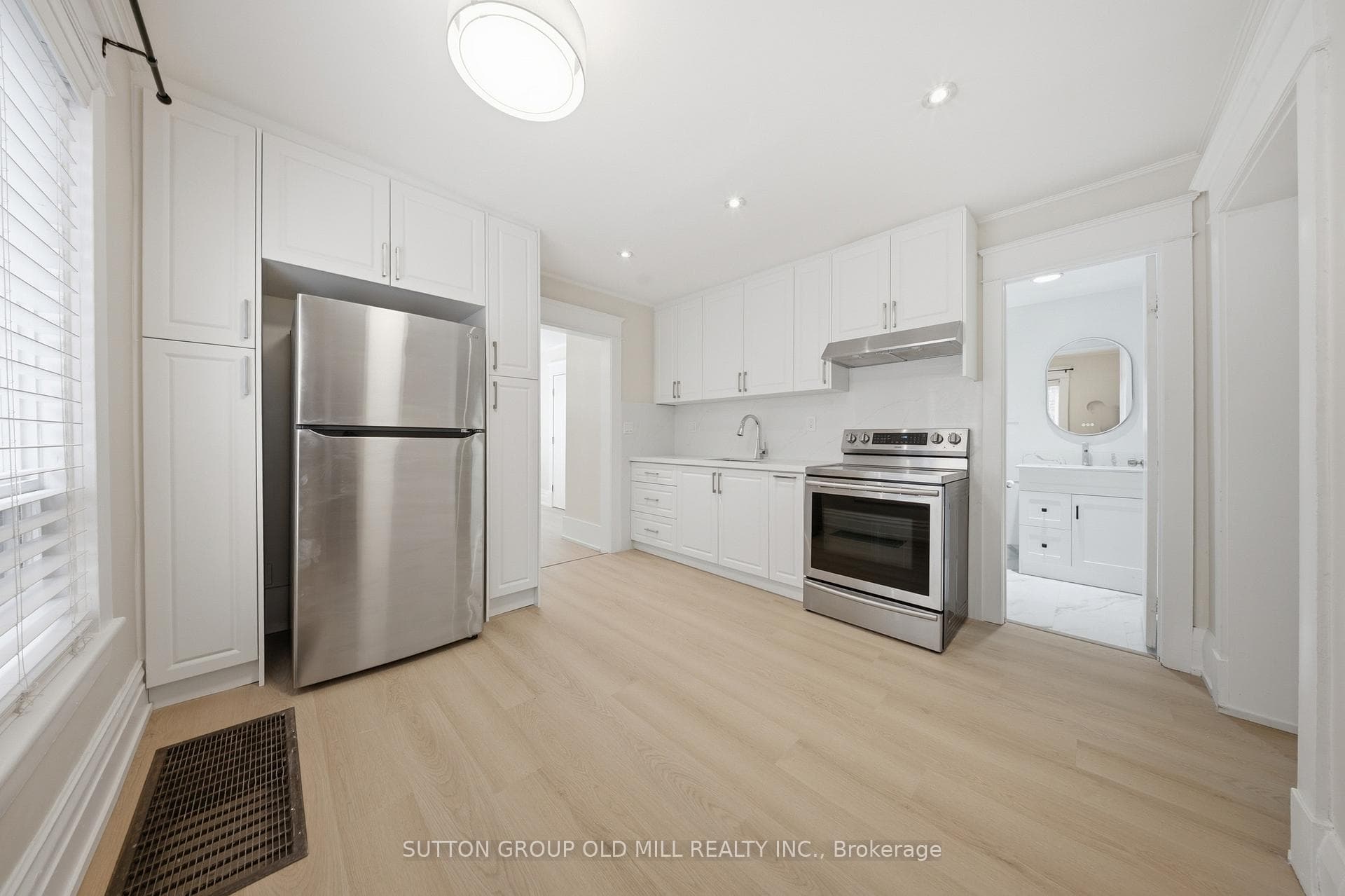 212 Maria Street Unit 1 photo 8