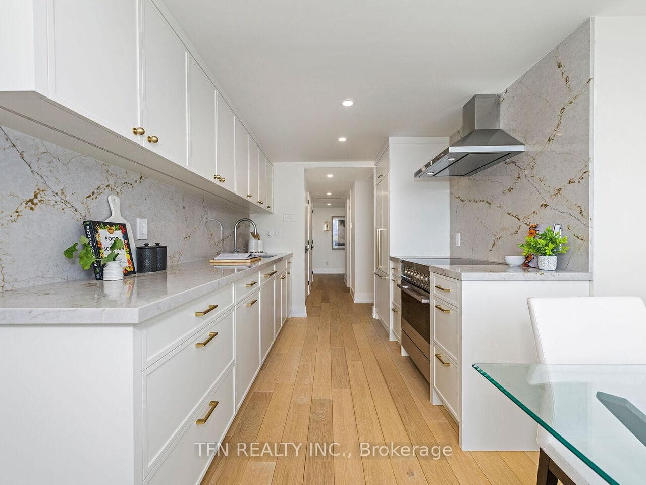63 St Clair Avenue Unit 1701 photo 13