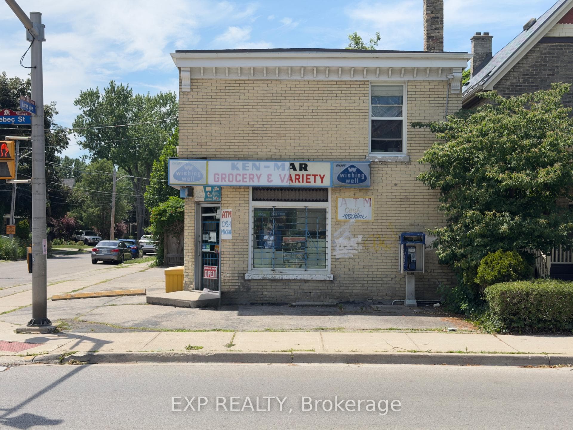 511 Quebec Street photo 2