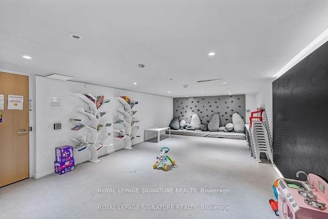 5 Soudan Avenue Unit 2314 photo 41