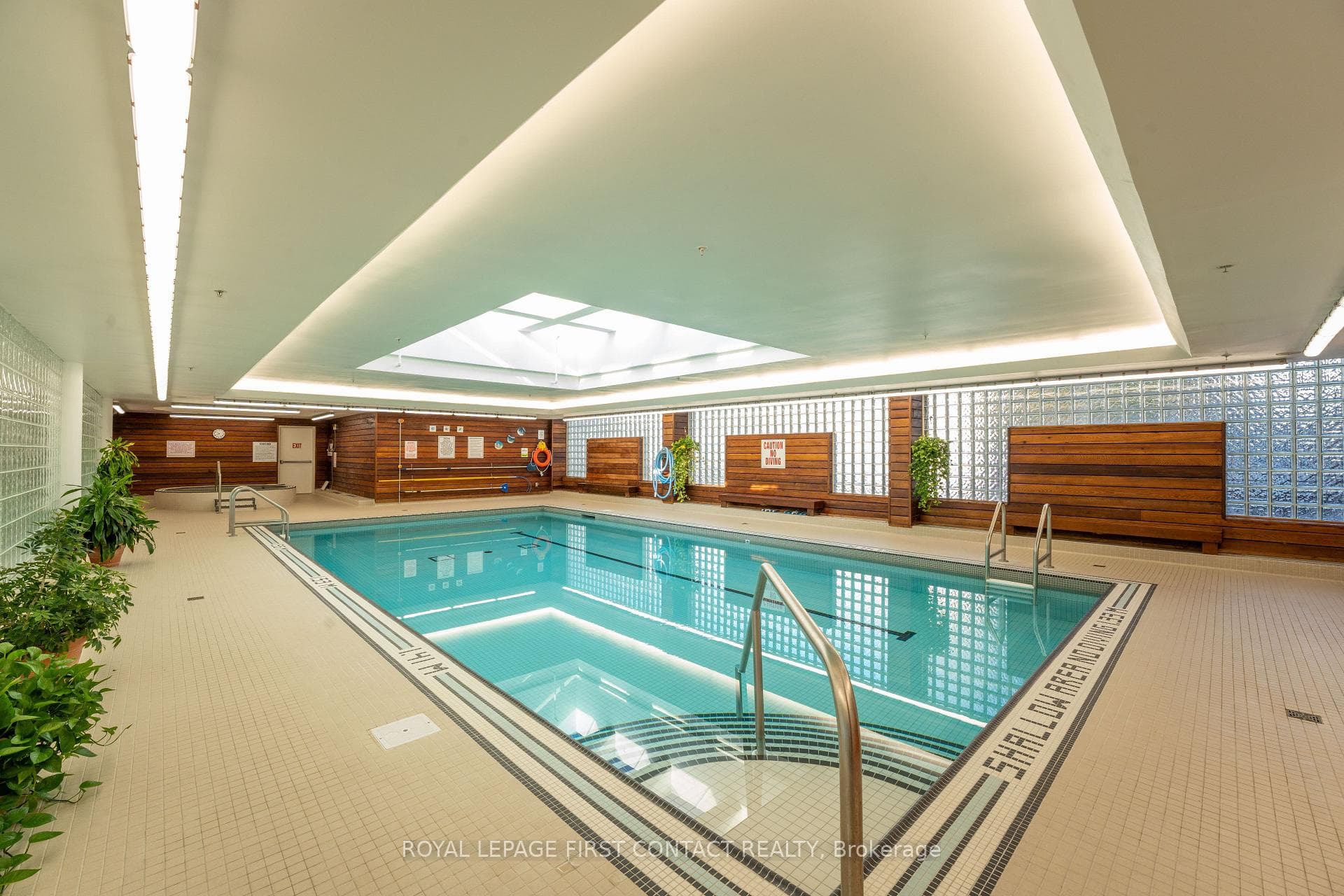 Pool/Sauna/Whirlpool