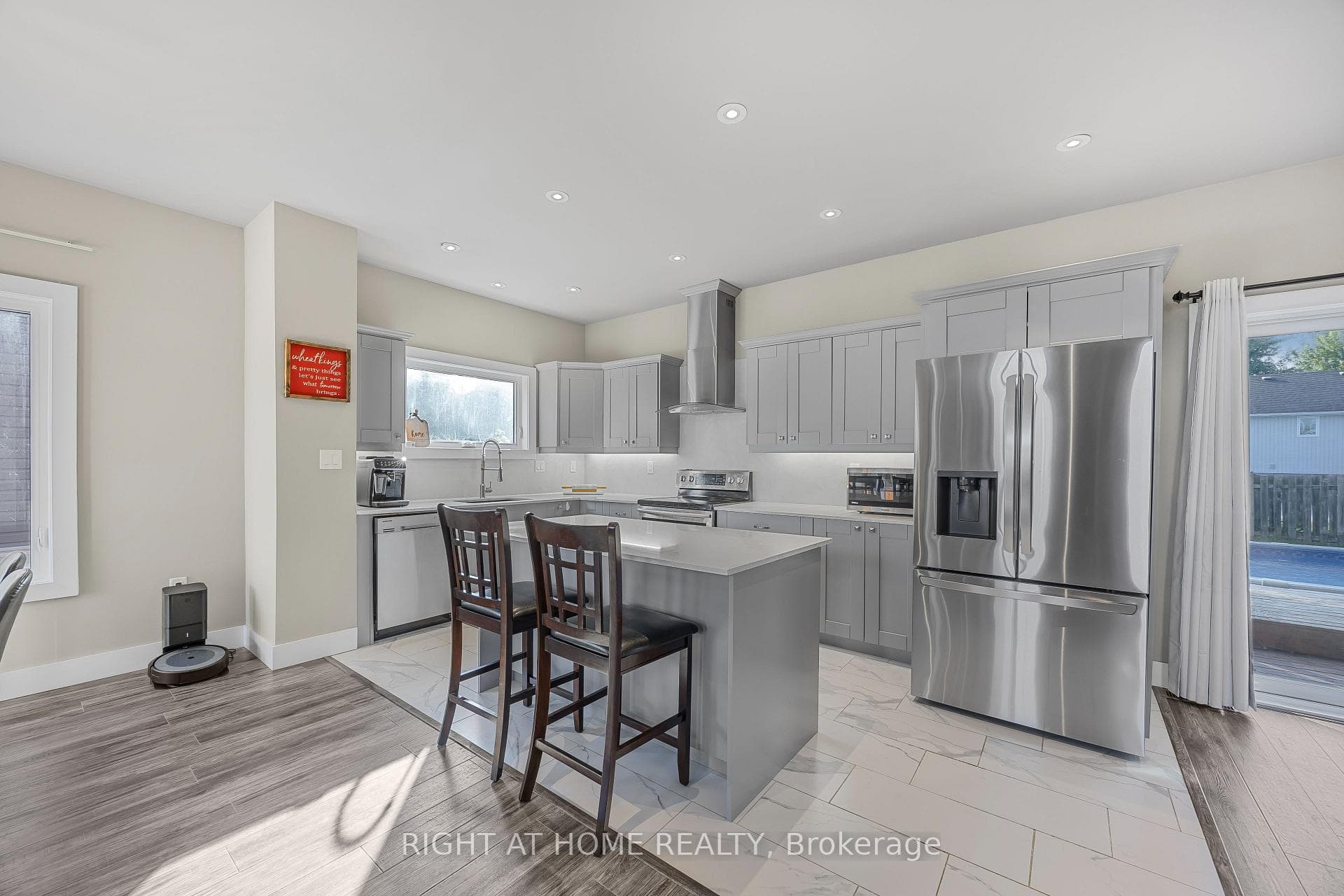 575 Oleary Lane photo 7