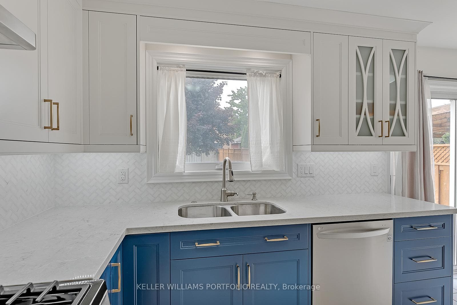 1458 Quest Circle photo 15
