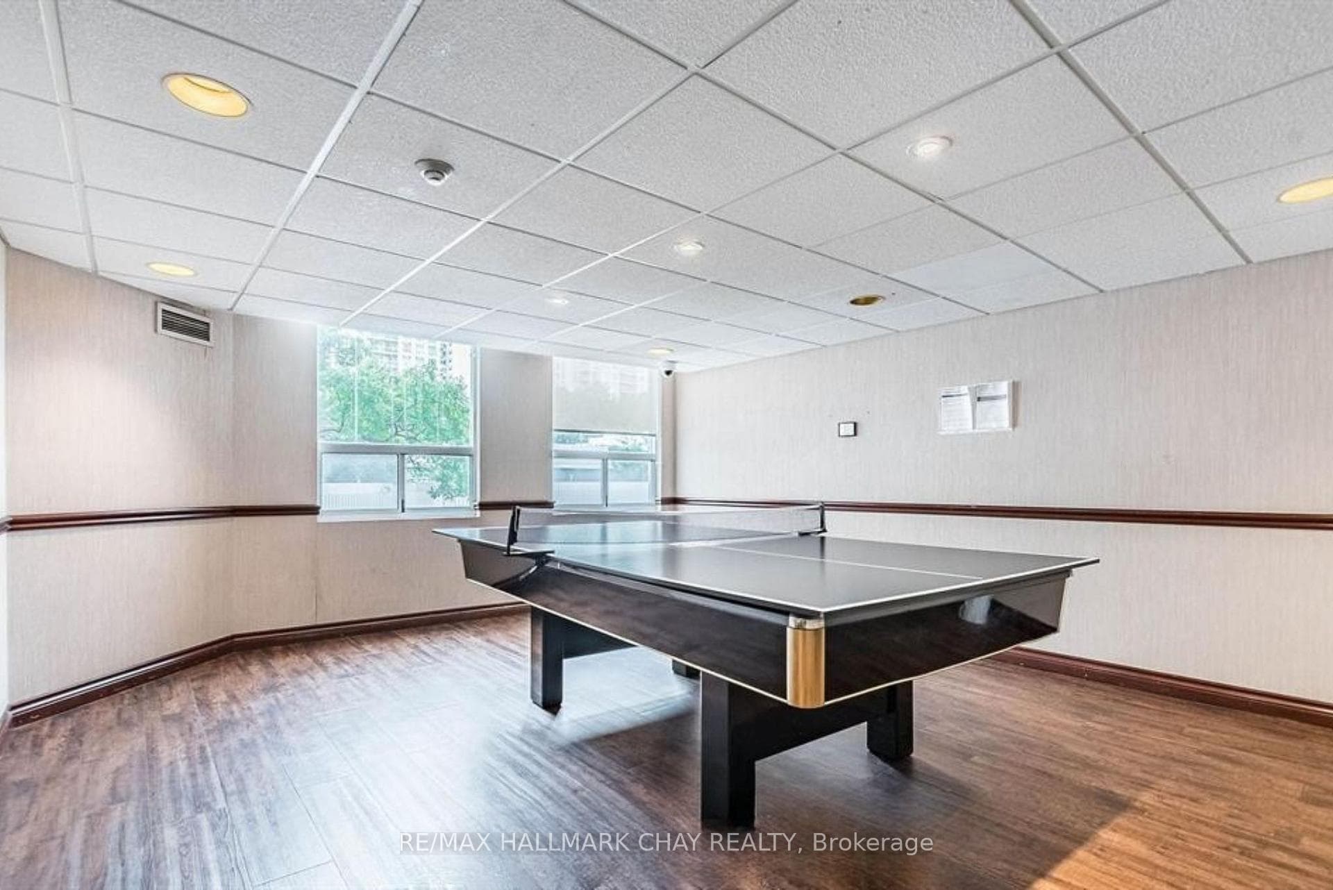 3650 Kaneff Crescent Unit 501 photo 46