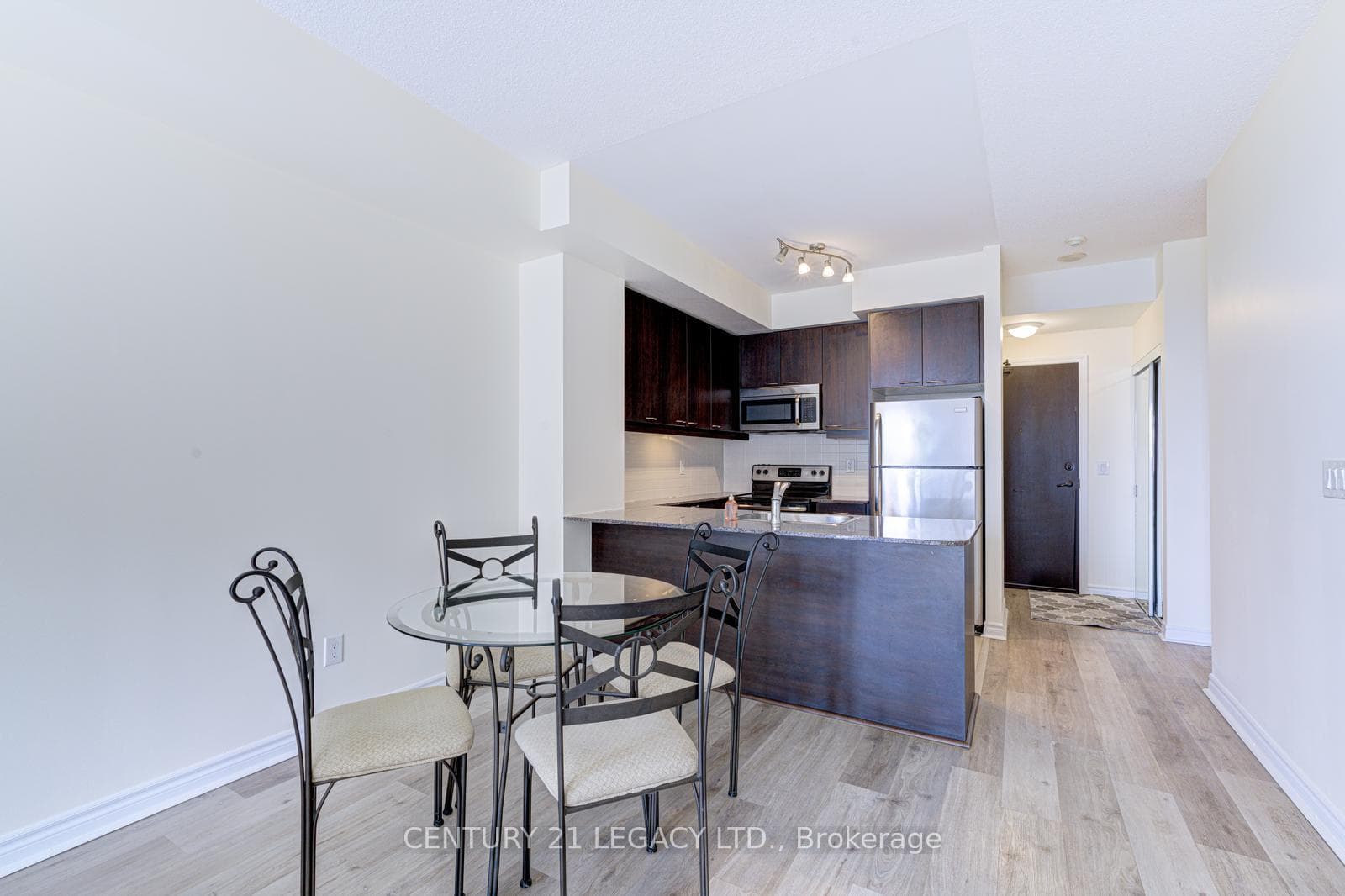 385 Prince Of Wales Drive Unit 2909 photo 16
