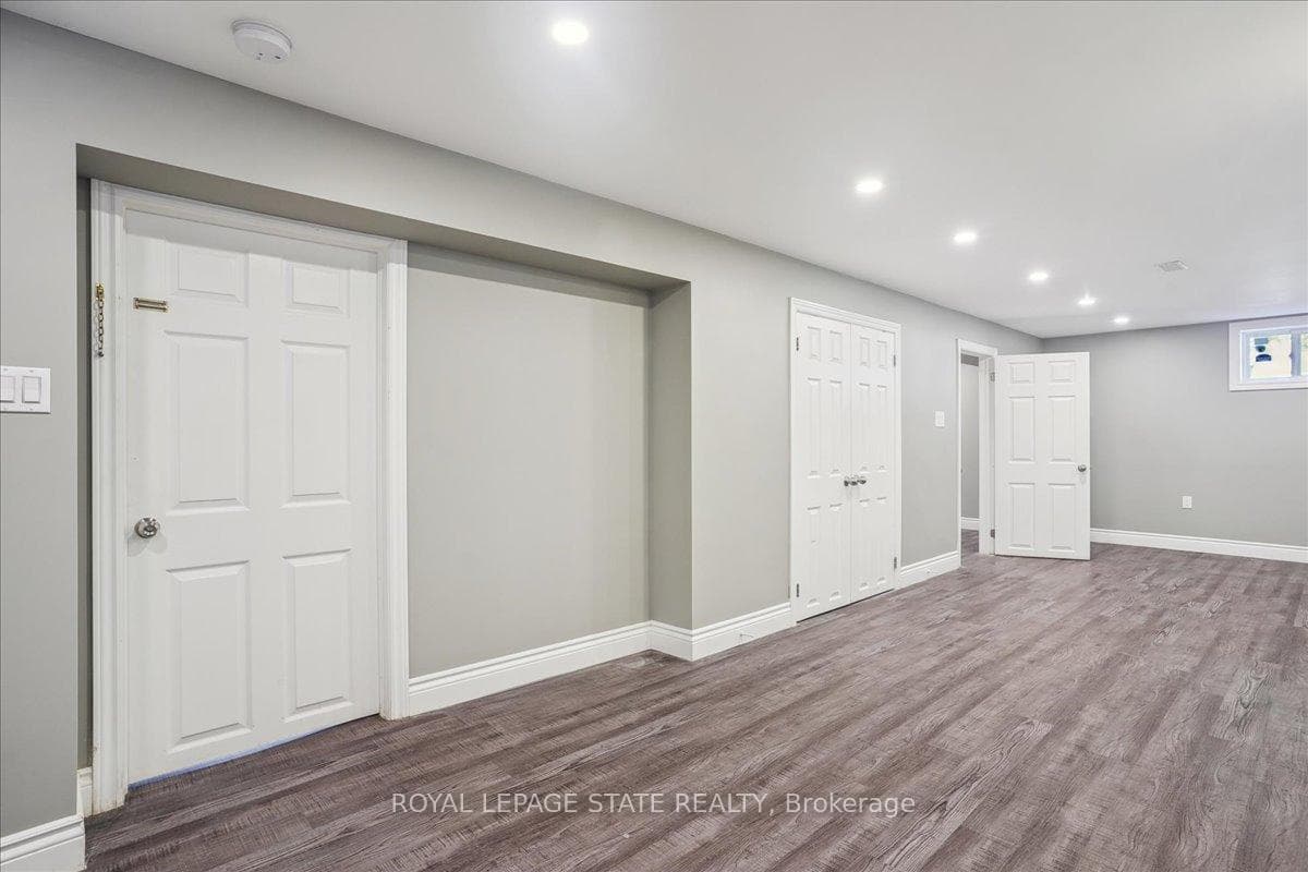 584 East 27th Street photo 25