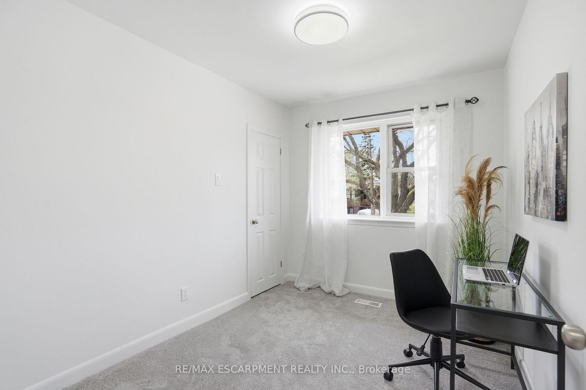 773 Paling Road photo 14
