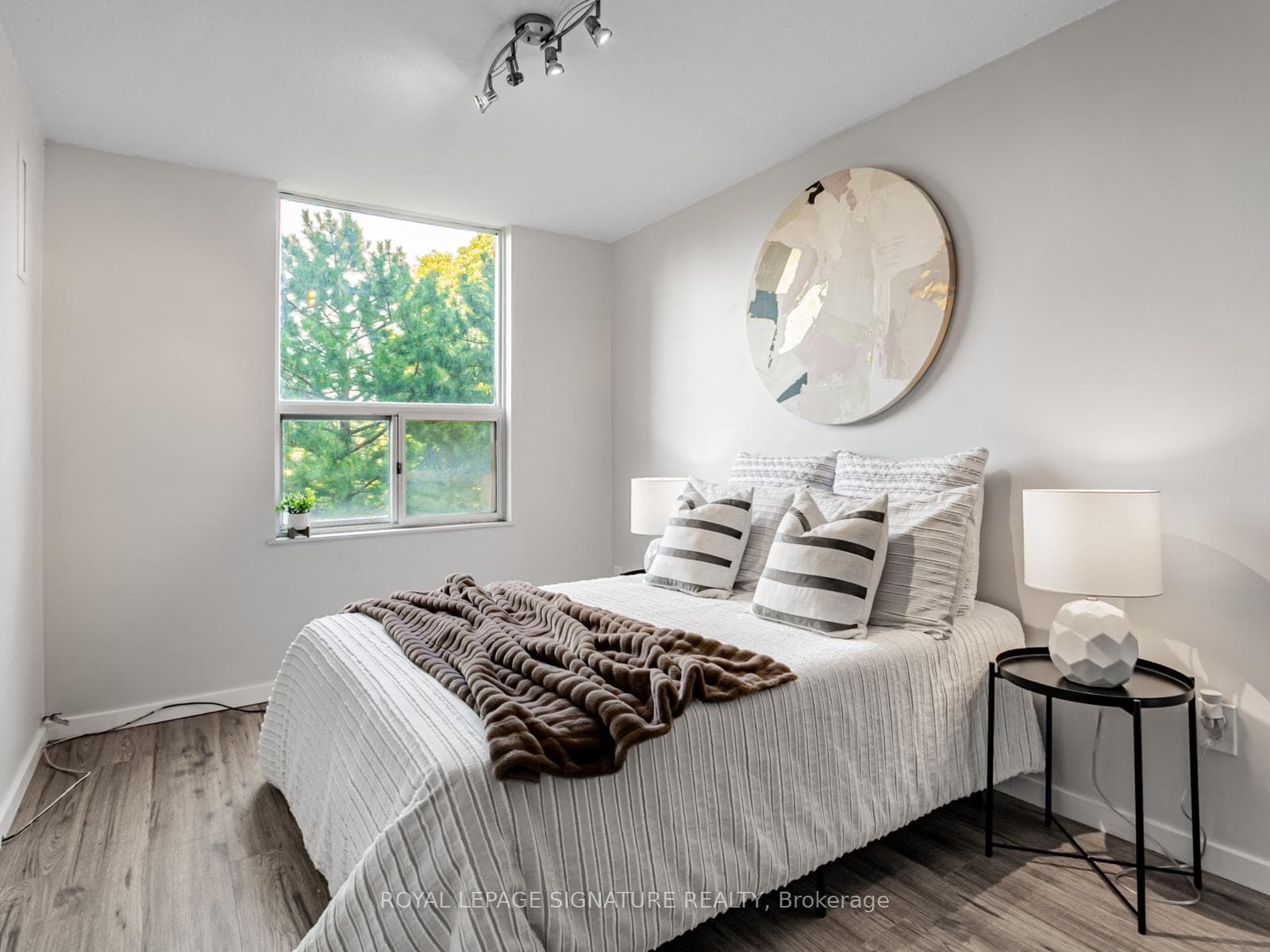 20 Edgecliff Golfway Unit 308 photo 21