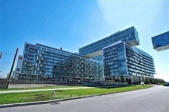 39 Queens Quay Unit 438 photo 1