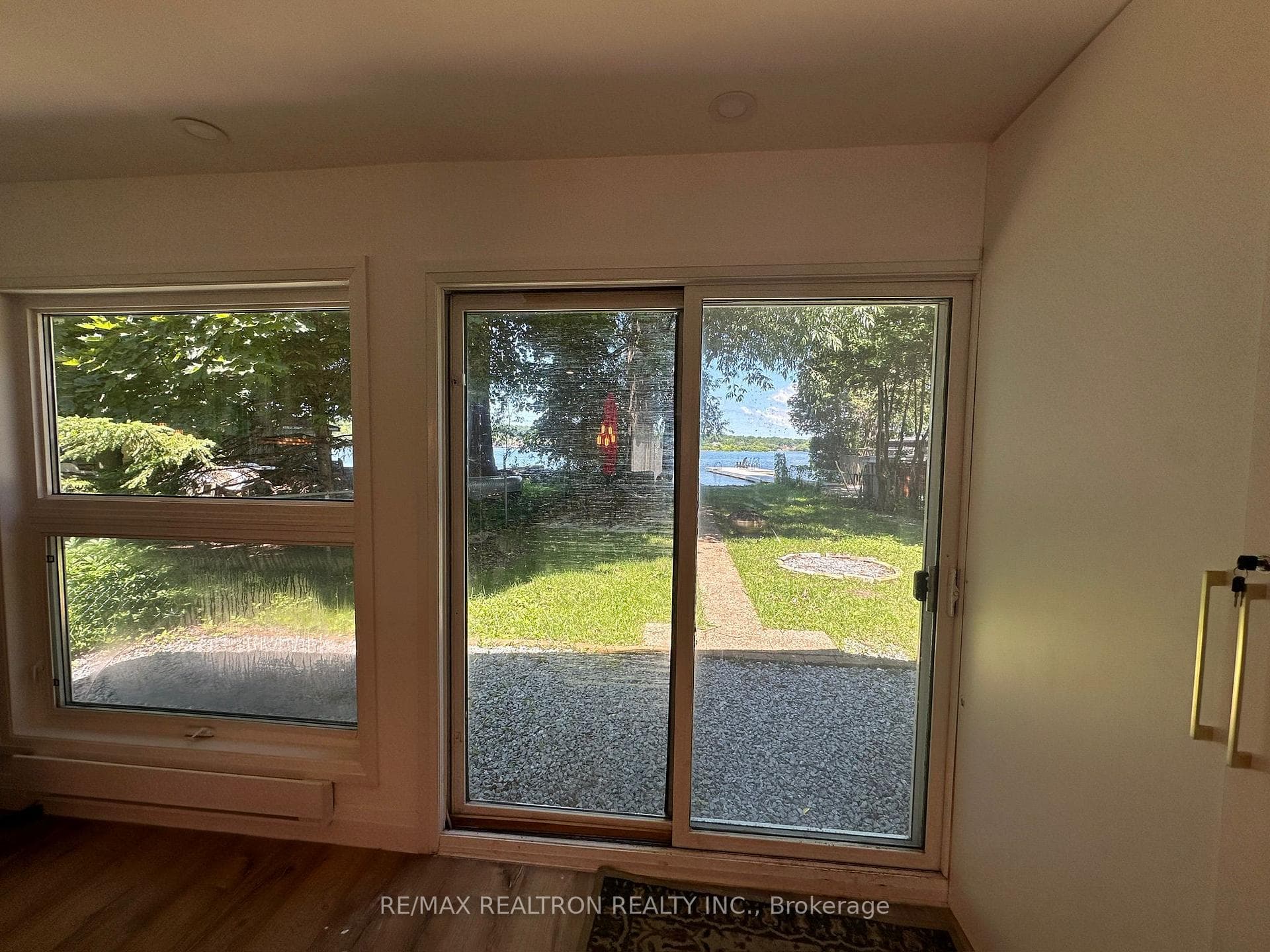 172 Cedar Island Road photo 27