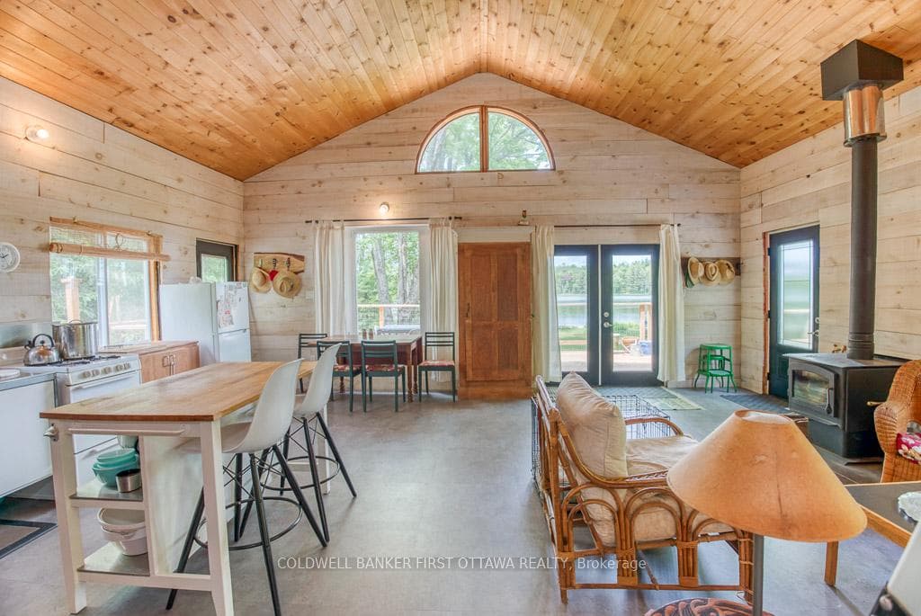 1305 Thunder Lane photo 16