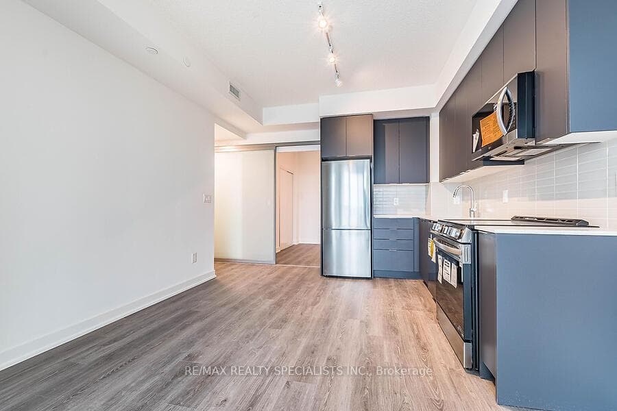 225 MALTA Avenue Unit 509 photo 25