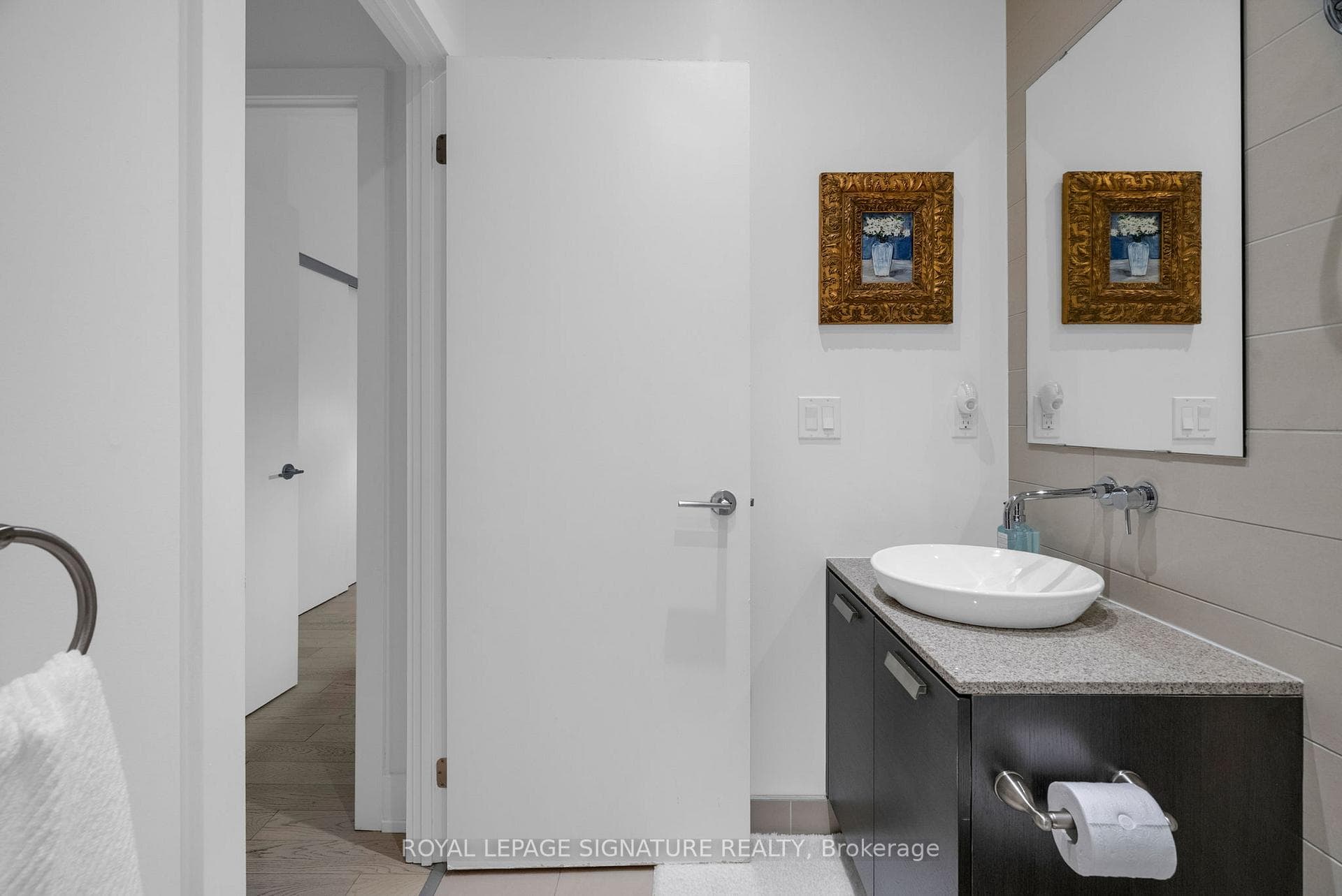 66 Kippendavie Avenue Unit 206 photo 20
