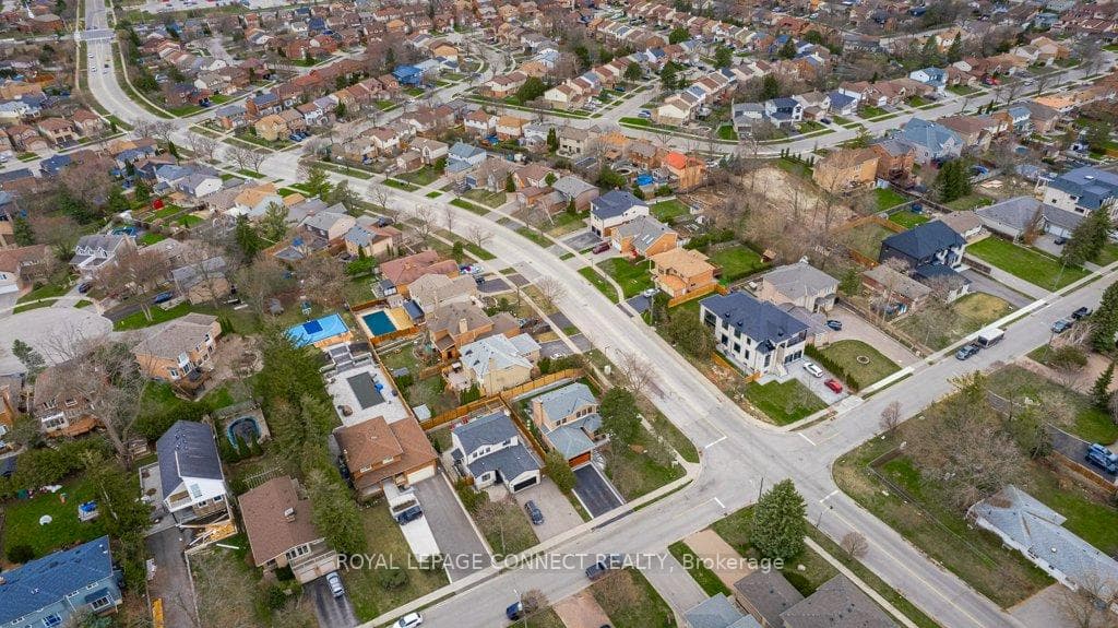 1850 Spruce Hill Road photo 2